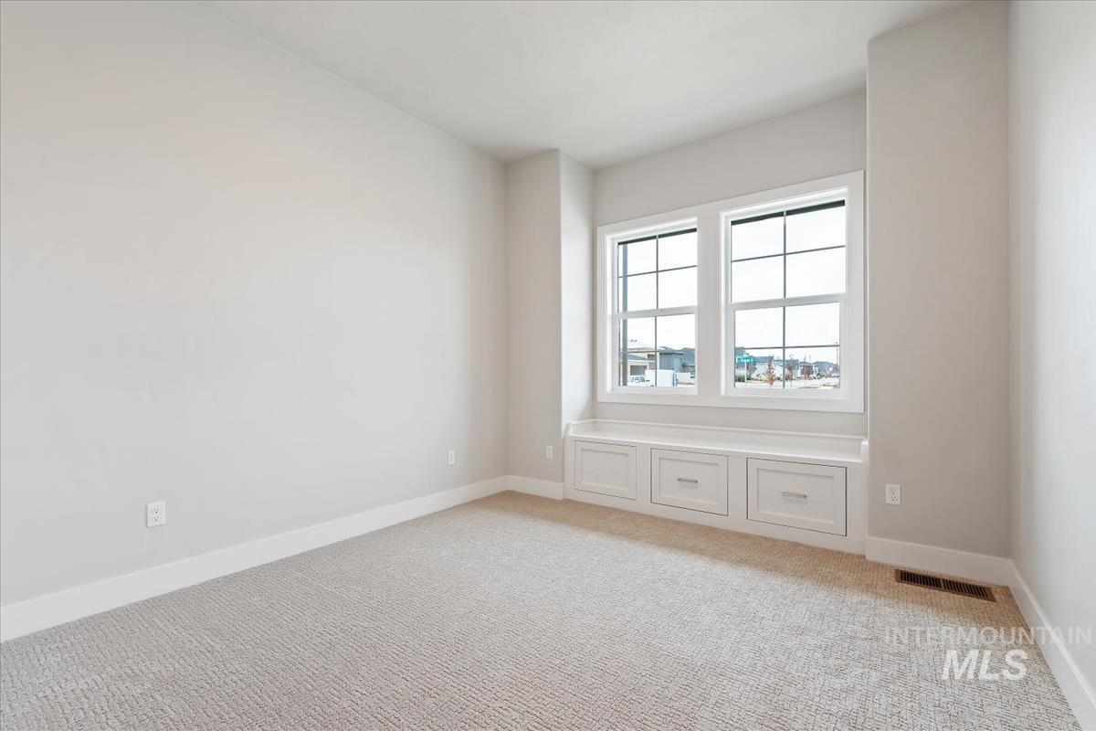 Meridian, Idaho, 83646, United States, 3 Bedrooms Bedrooms, ,3 BathroomsBathrooms,Residential,Pending,1945217