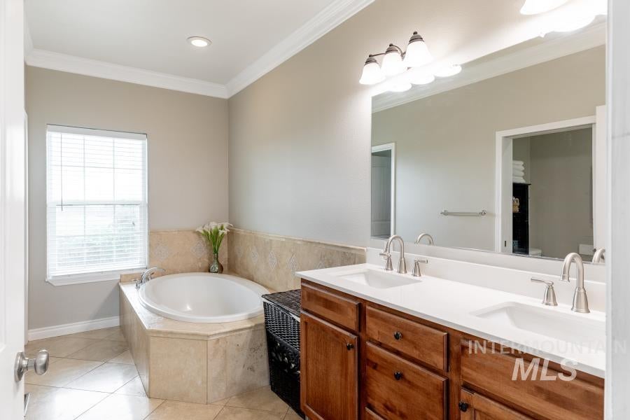 Moscow, Idaho, 83843, United States, 5 Bedrooms Bedrooms, ,4 BathroomsBathrooms,Residential,Active,1825074