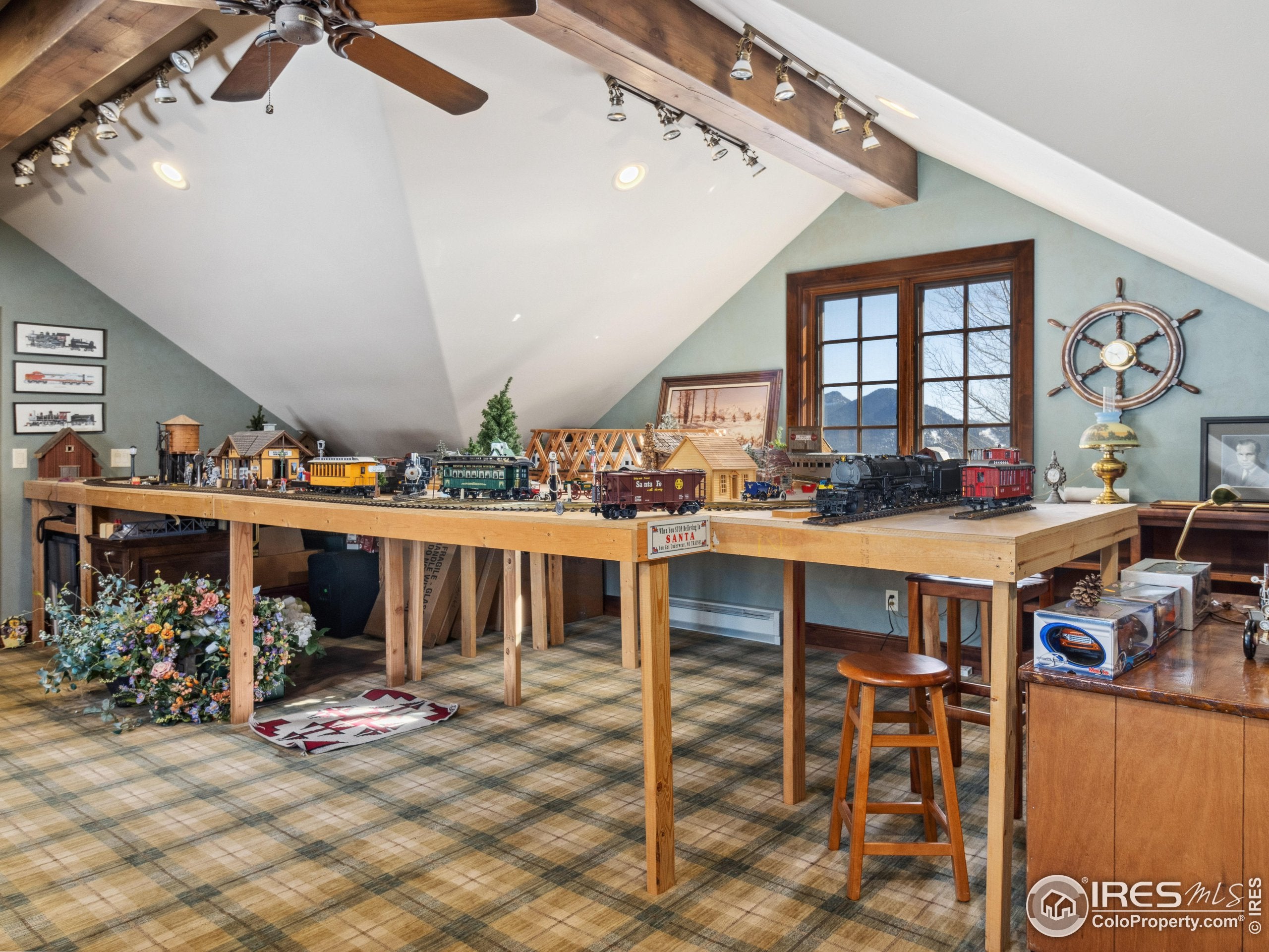 Estes Park, Colorado, 80517, United States, ,4 BathroomsBathrooms,Residential,Active,1702117