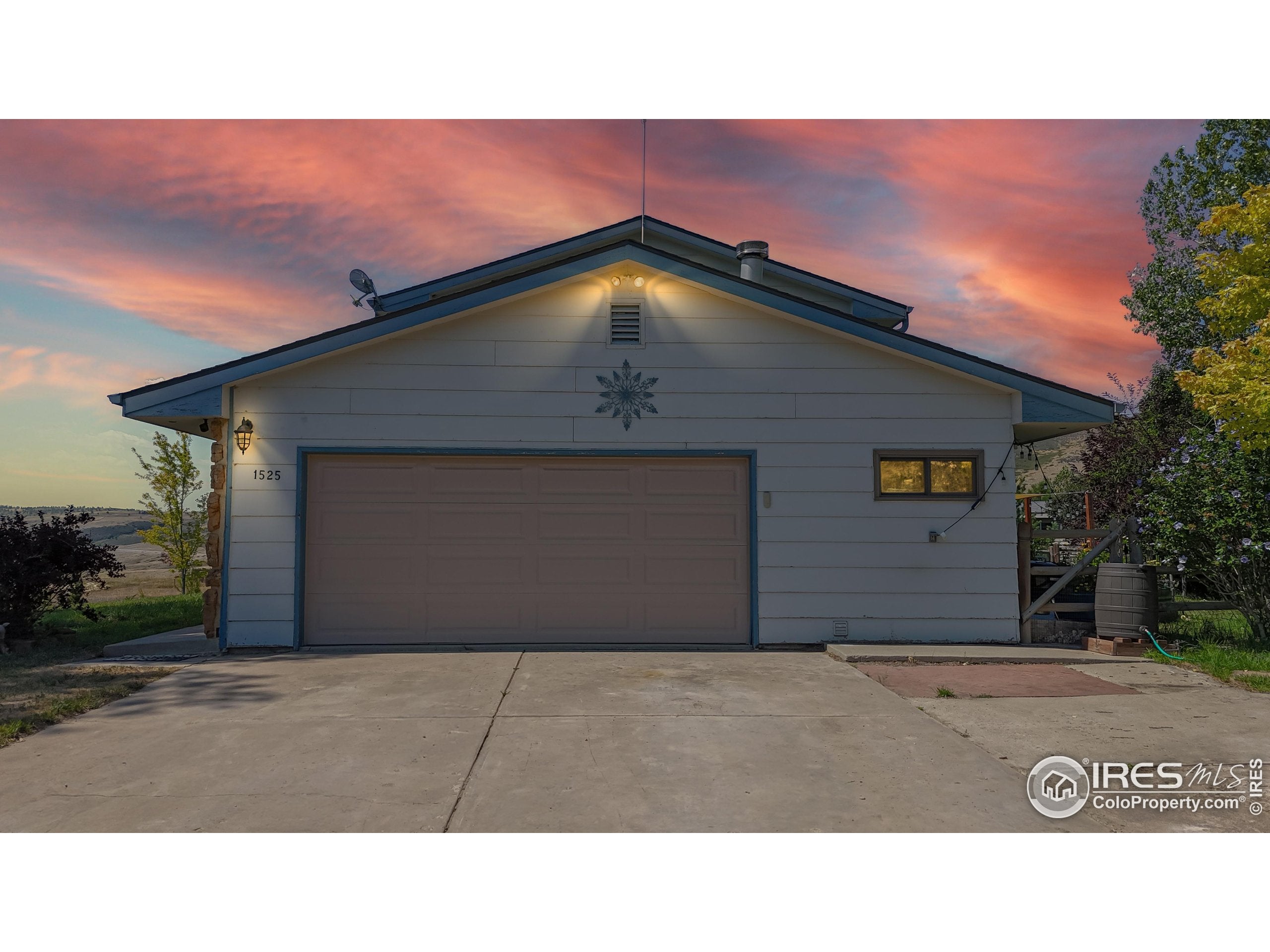 Berthoud, Colorado, 80513, United States, 5 Bedrooms Bedrooms, ,4 BathroomsBathrooms,Residential,Active,1914590