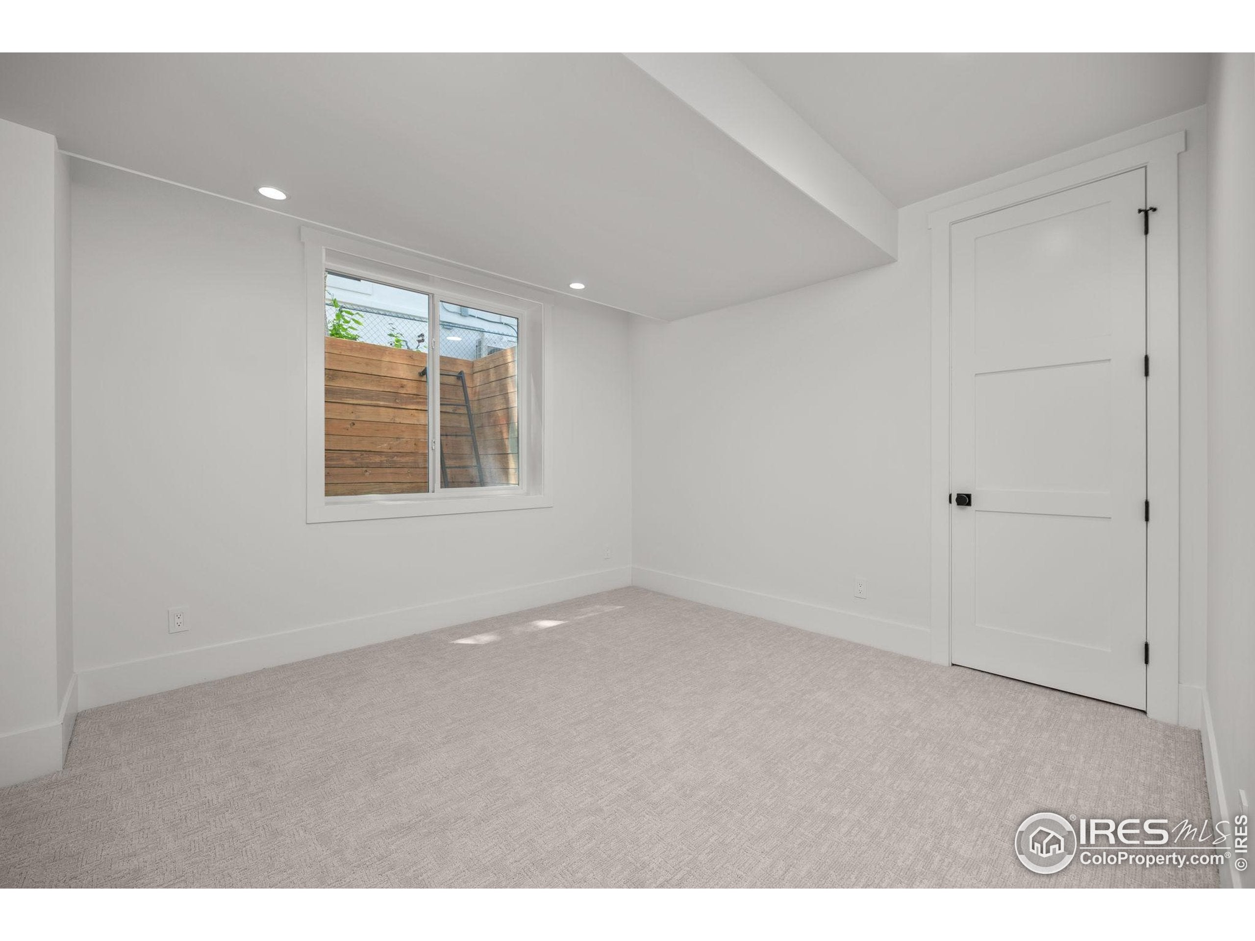 Louisville, Colorado, 80027, United States, 6 Bedrooms Bedrooms, ,4 BathroomsBathrooms,Residential,Active,1903214