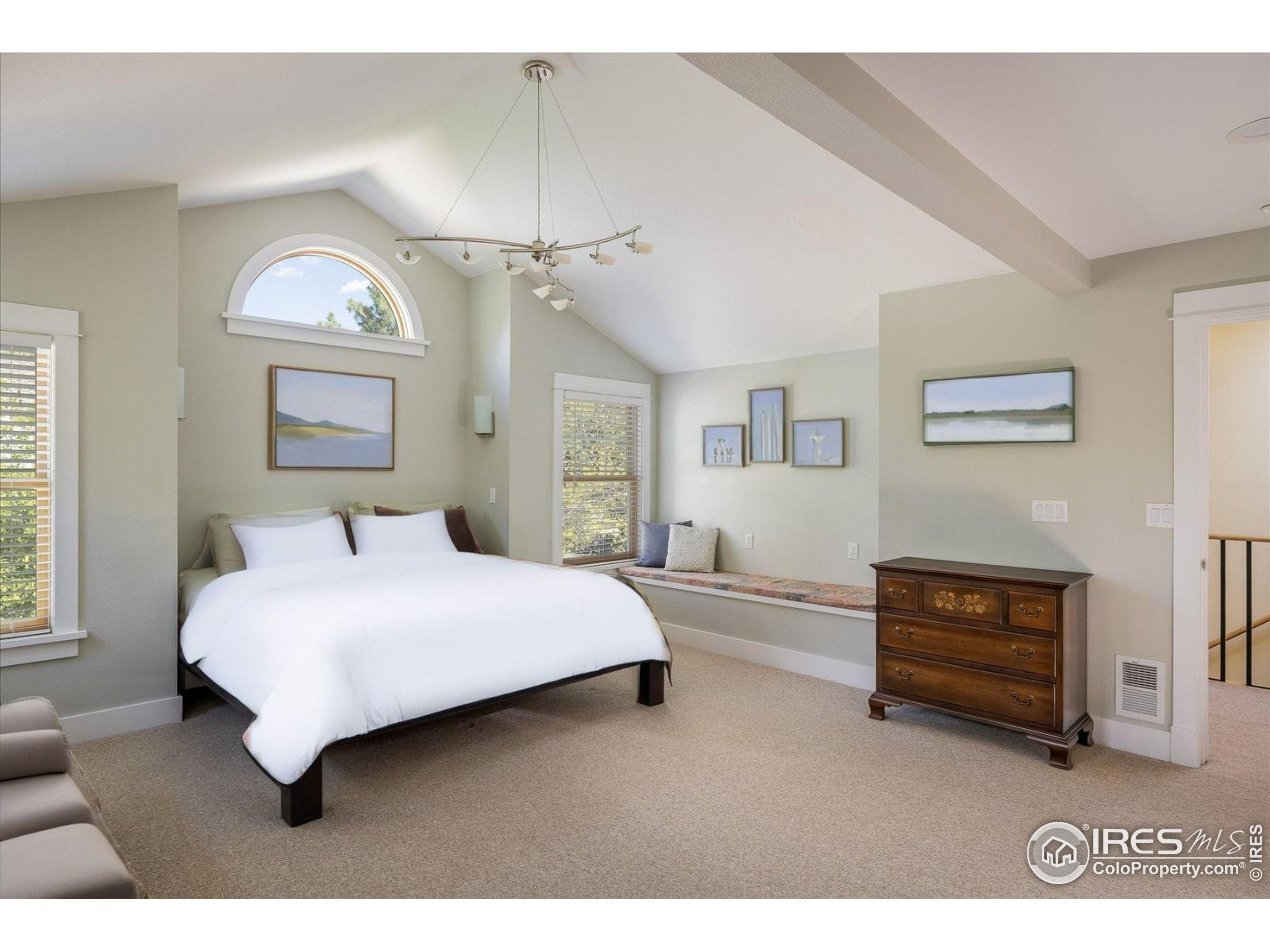 Boulder, Colorado, 80303, United States, 3 Bedrooms Bedrooms, ,4 BathroomsBathrooms,Residential,Active,1820373