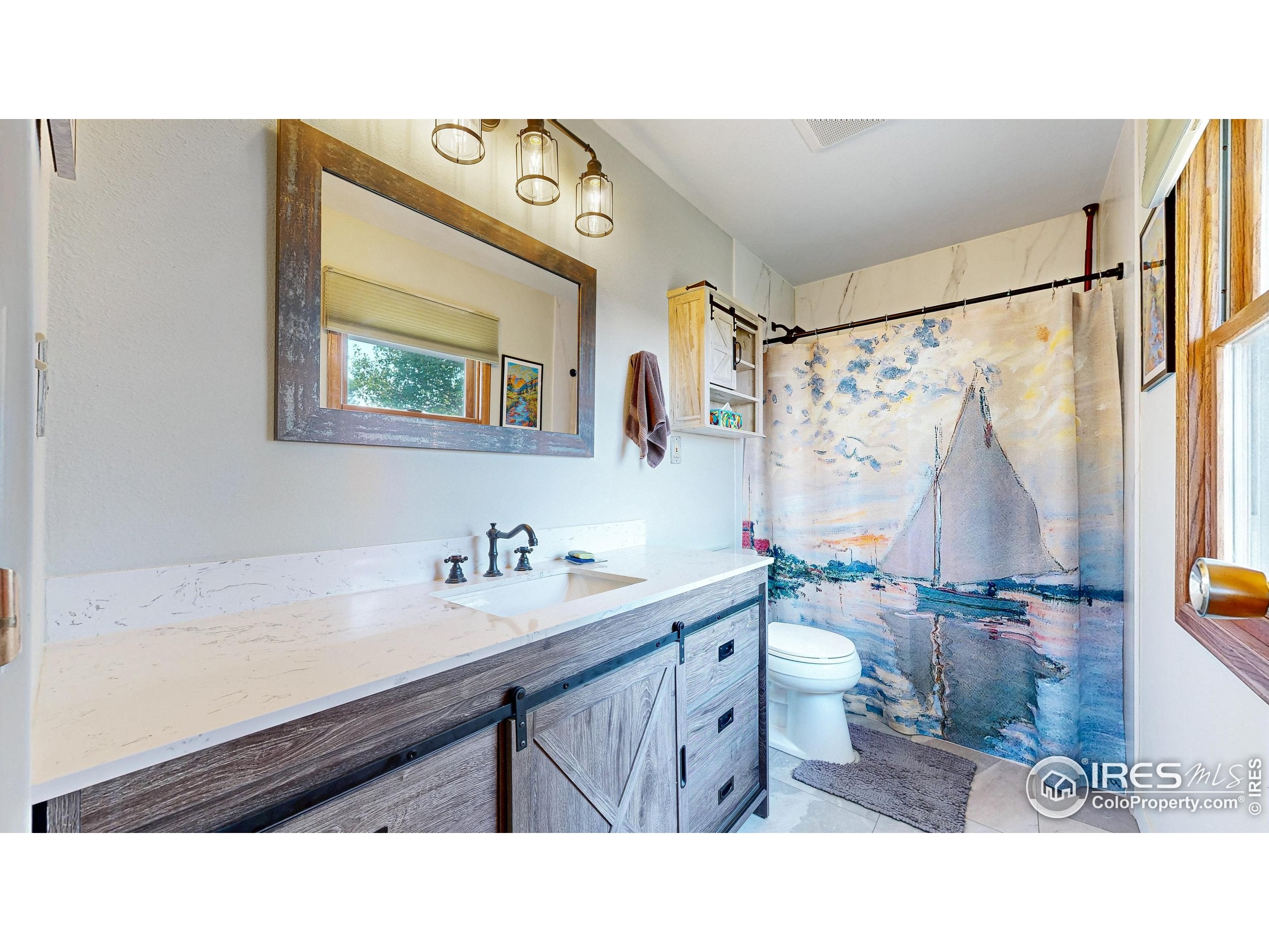 Berthoud, Colorado, 80513, United States, 5 Bedrooms Bedrooms, ,4 BathroomsBathrooms,Residential,Active,1914590