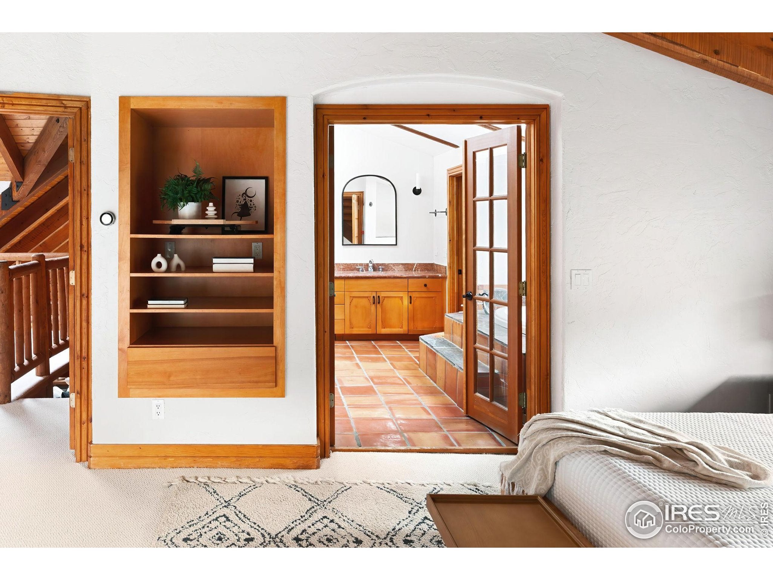 Boulder, Colorado, 80302, United States, 4 Bedrooms Bedrooms, ,4 BathroomsBathrooms,Residential,Active,1997631