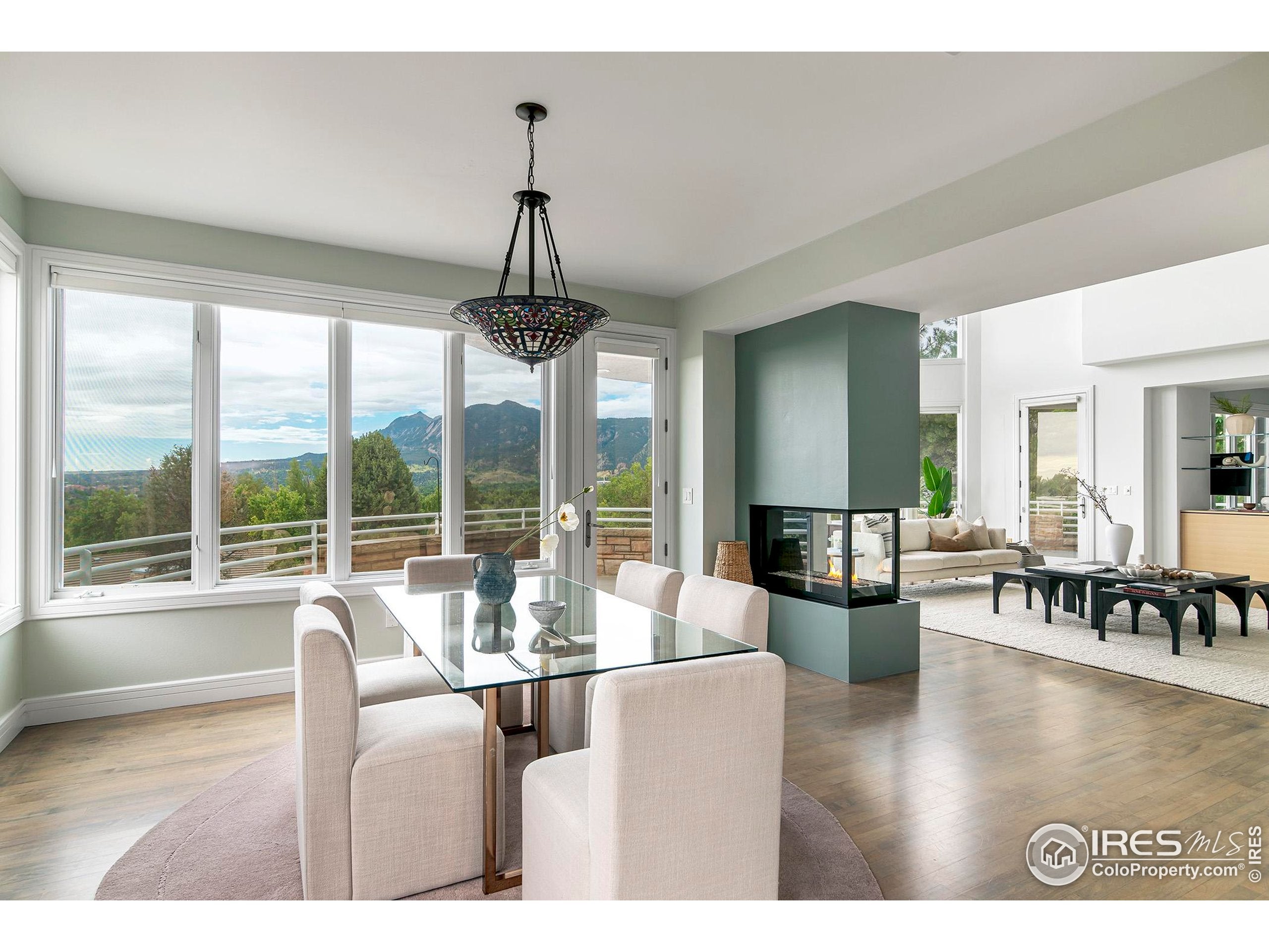 Boulder, Colorado, 80304, United States, 5 Bedrooms Bedrooms, ,7 BathroomsBathrooms,Residential,Active,1997581