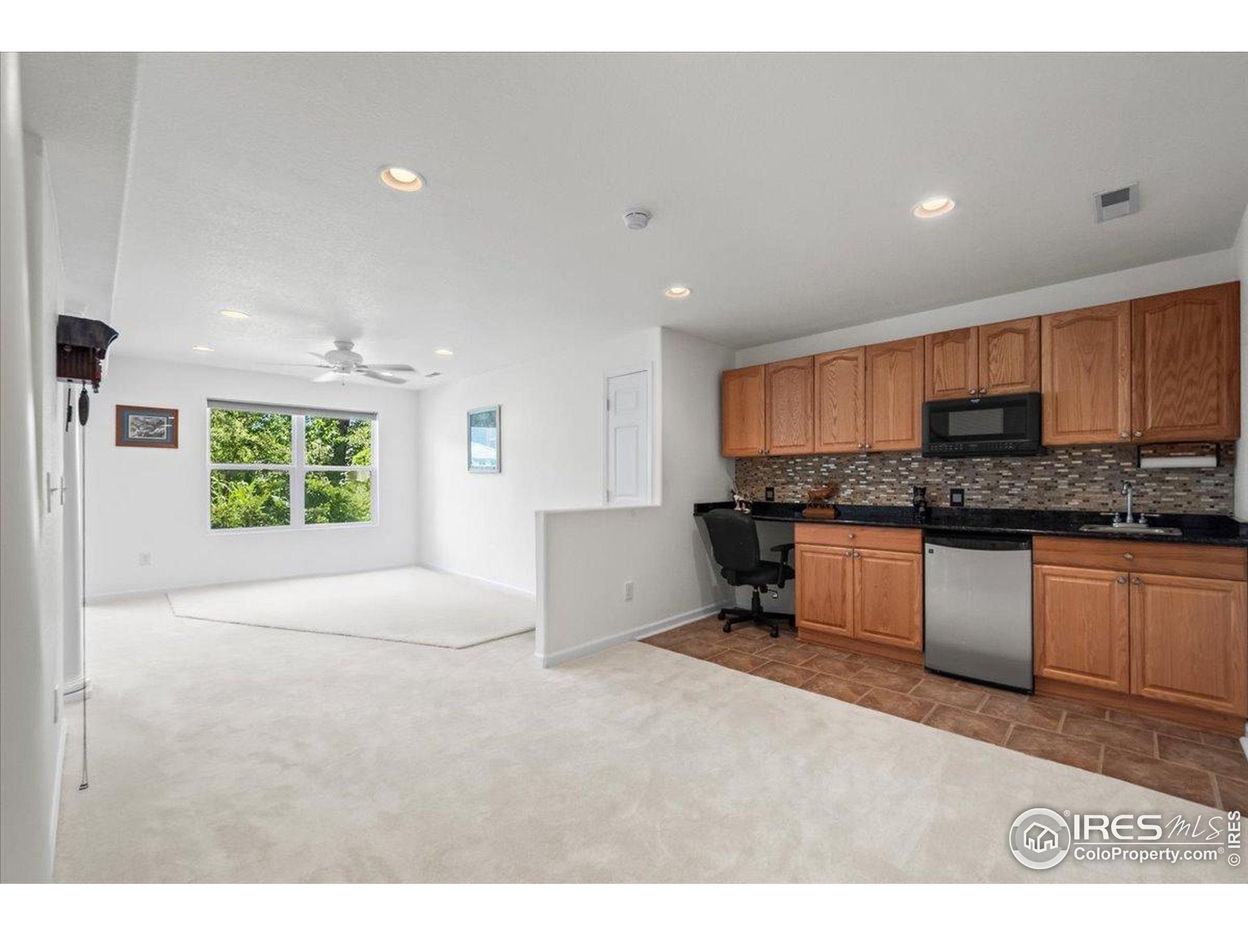 Superior, Colorado, 80027, United States, 5 Bedrooms Bedrooms, ,4 BathroomsBathrooms,Residential,Active,1877834