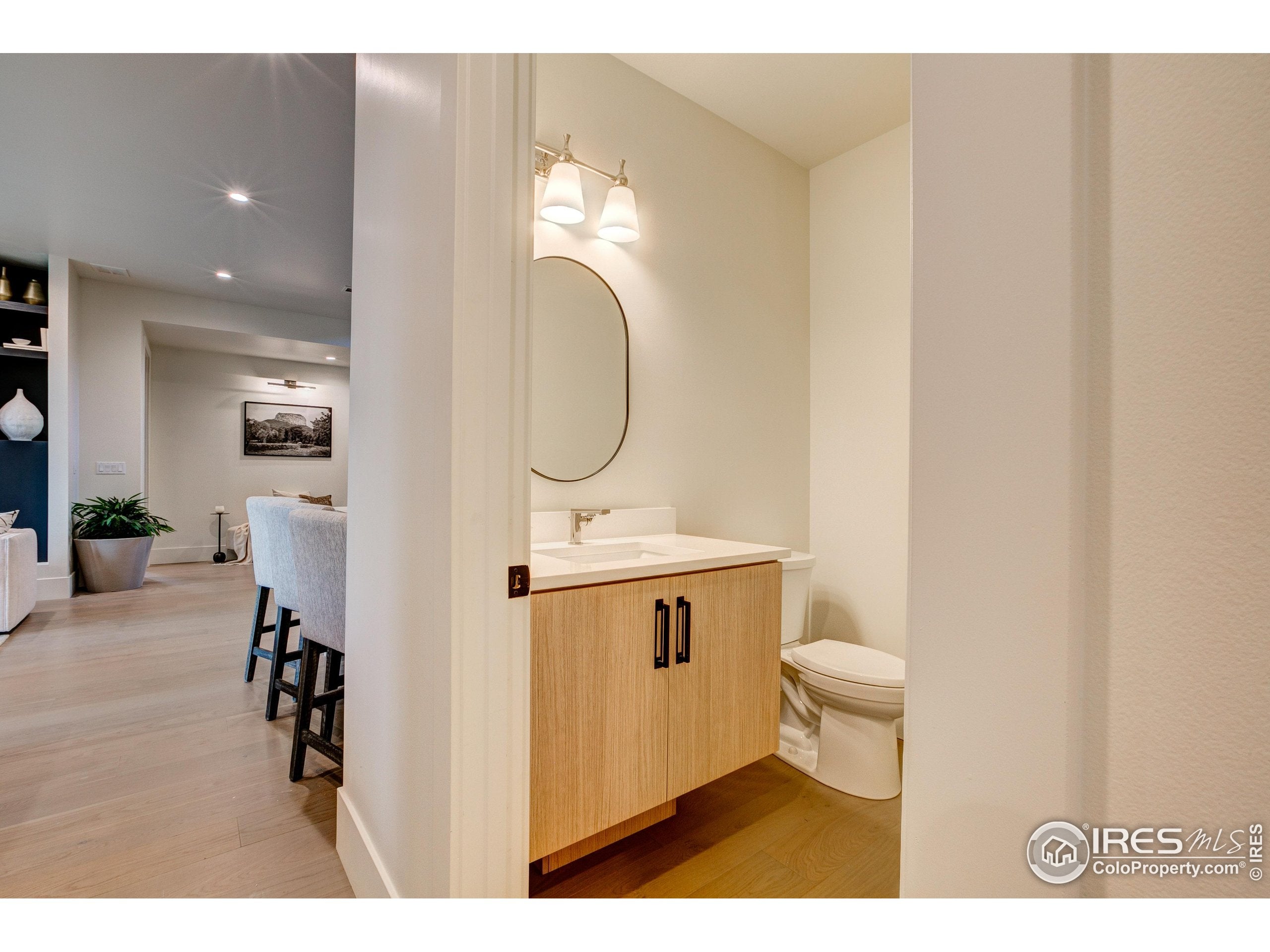 Berthoud, Colorado, 80513, United States, 4 Bedrooms Bedrooms, ,8 BathroomsBathrooms,Residential,Active,2012195