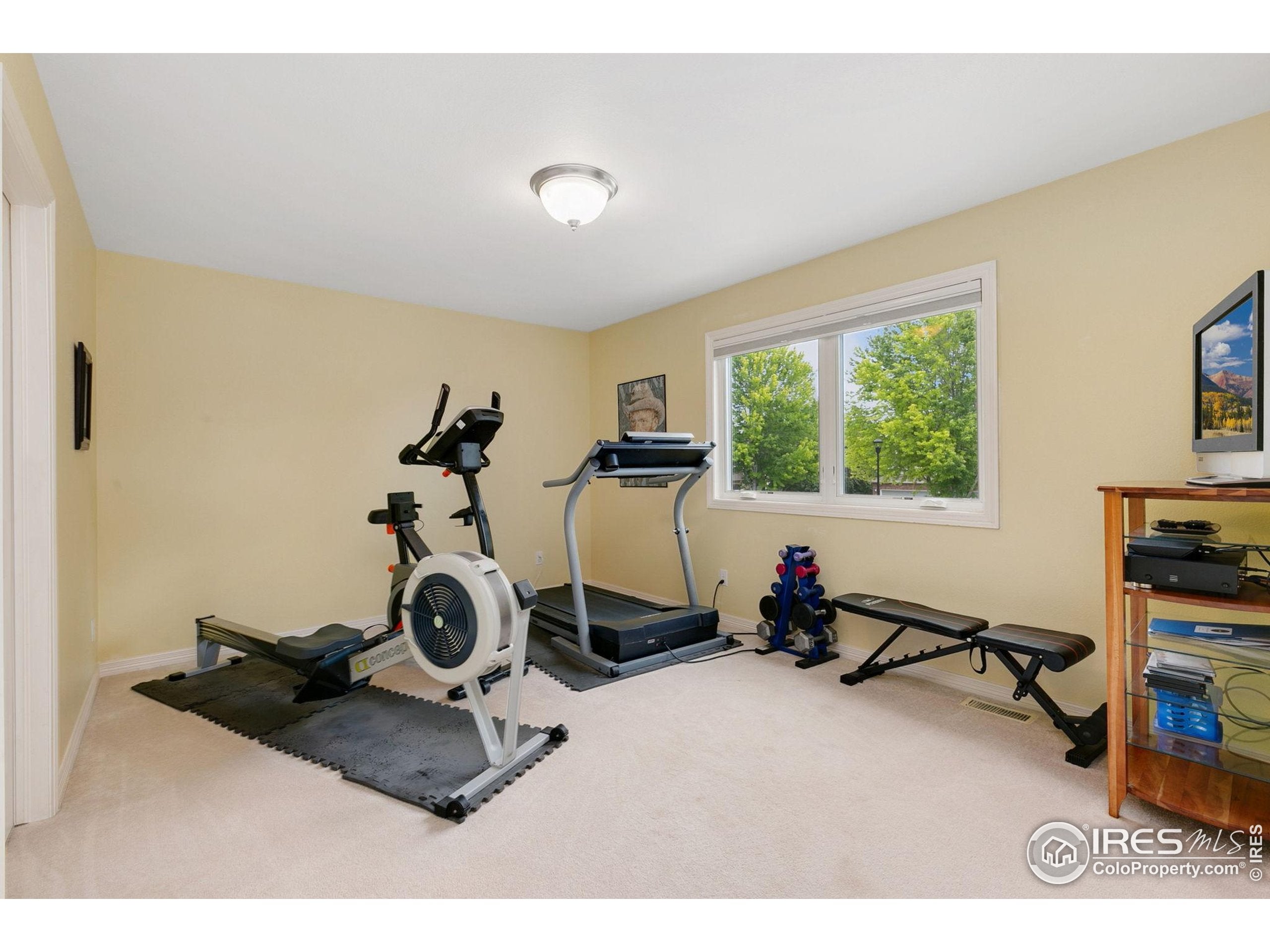 Fort Collins, Colorado, 80525, United States, 5 Bedrooms Bedrooms, ,5 BathroomsBathrooms,Residential,Active,1927669