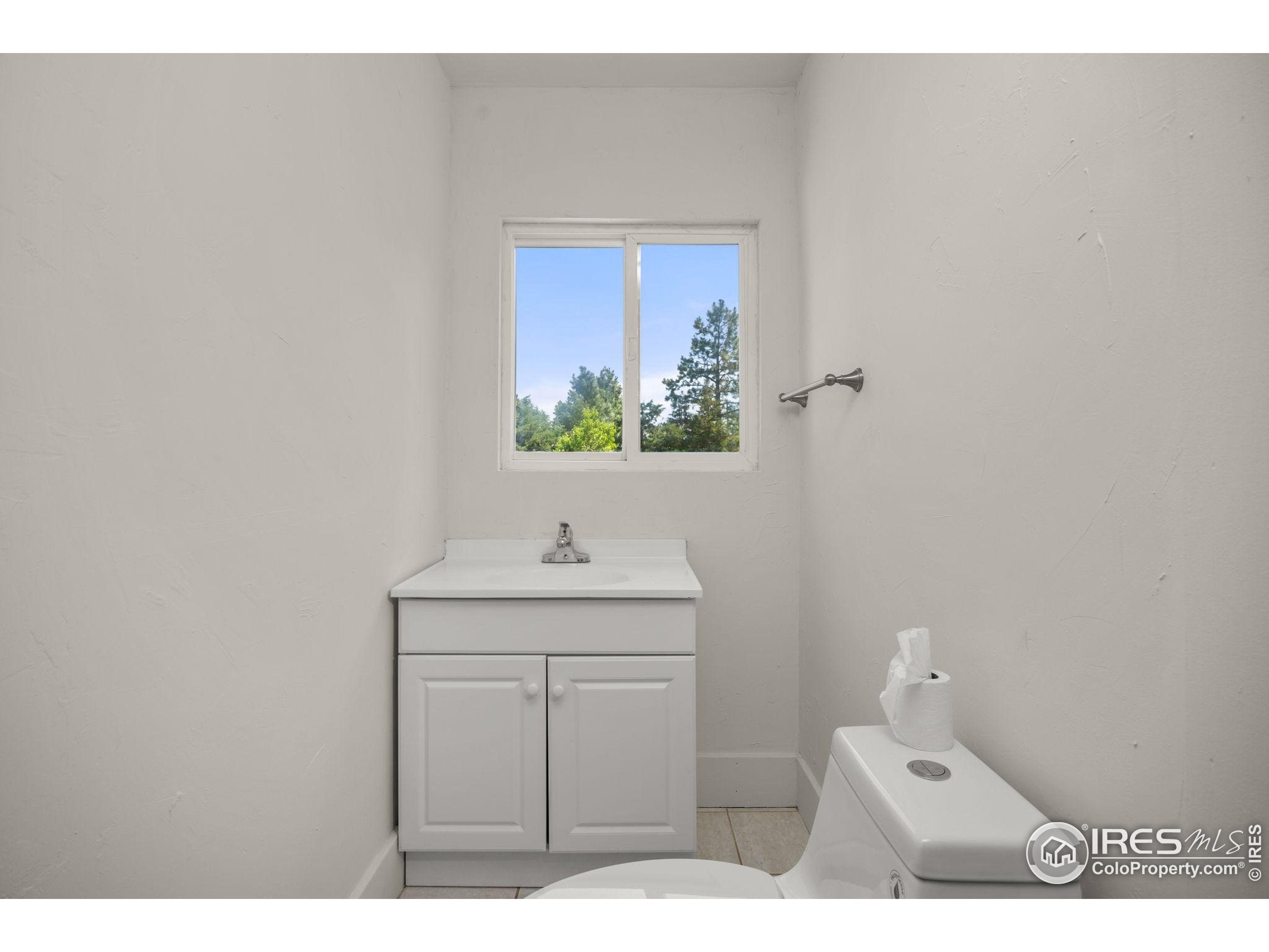 Boulder, Colorado, 80303, United States, ,4 BathroomsBathrooms,Residential,Active,1868151