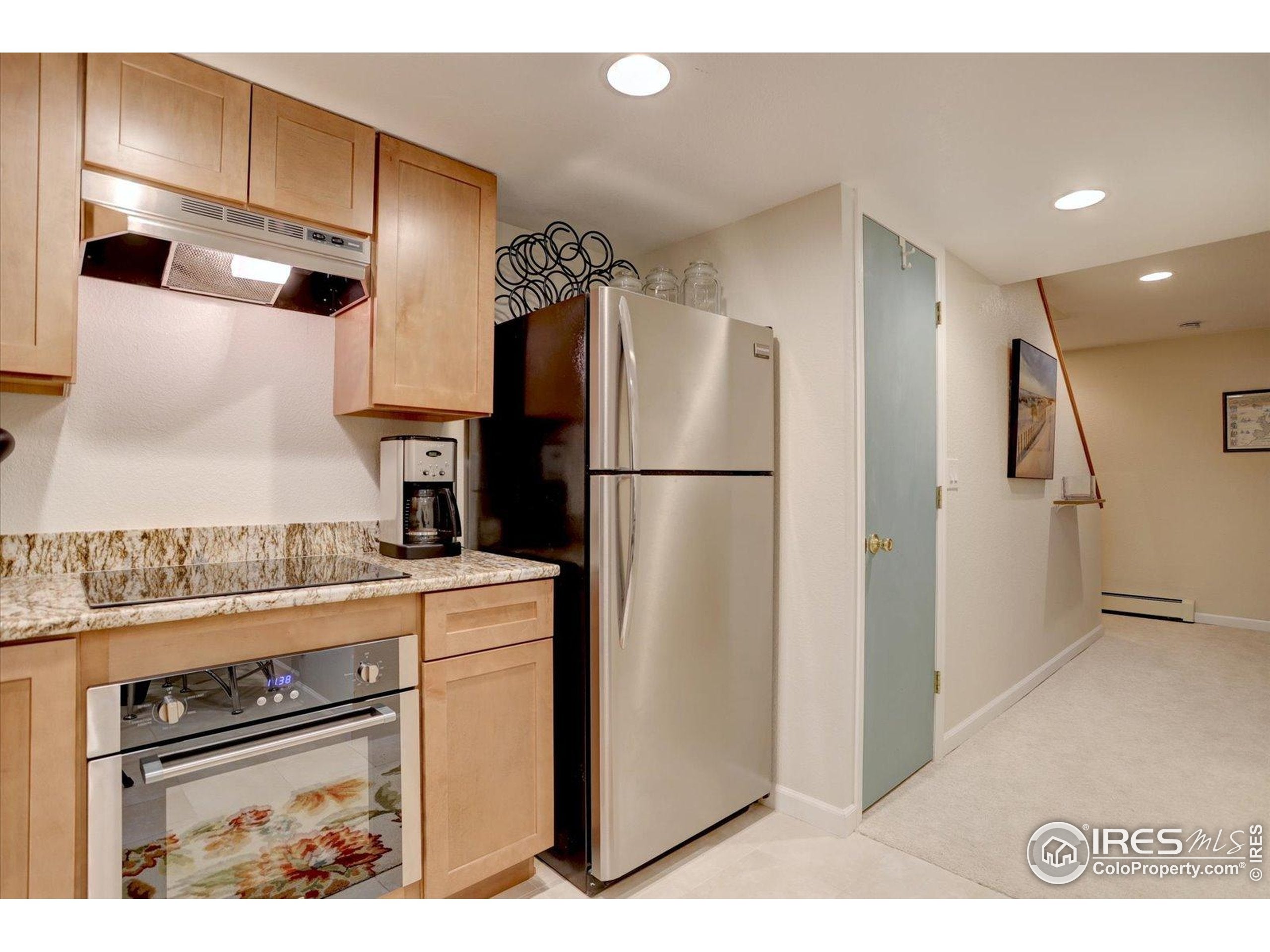 Boulder, Colorado, 80302, United States, 3 Bedrooms Bedrooms, ,4 BathroomsBathrooms,Residential,Active,2008343