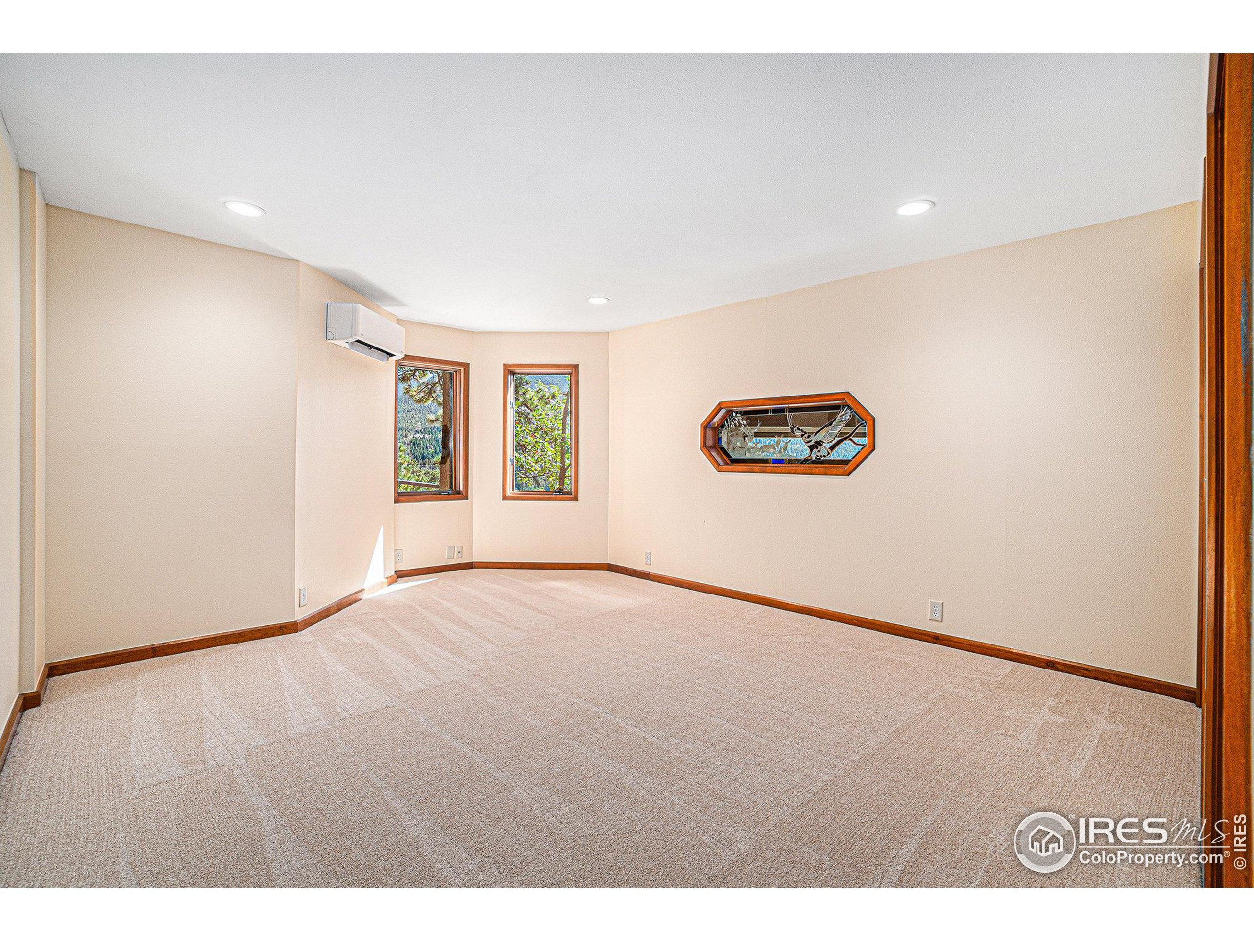 Estes Park, Colorado, 80517, United States, 3 Bedrooms Bedrooms, ,2 BathroomsBathrooms,Residential,Active,1755239