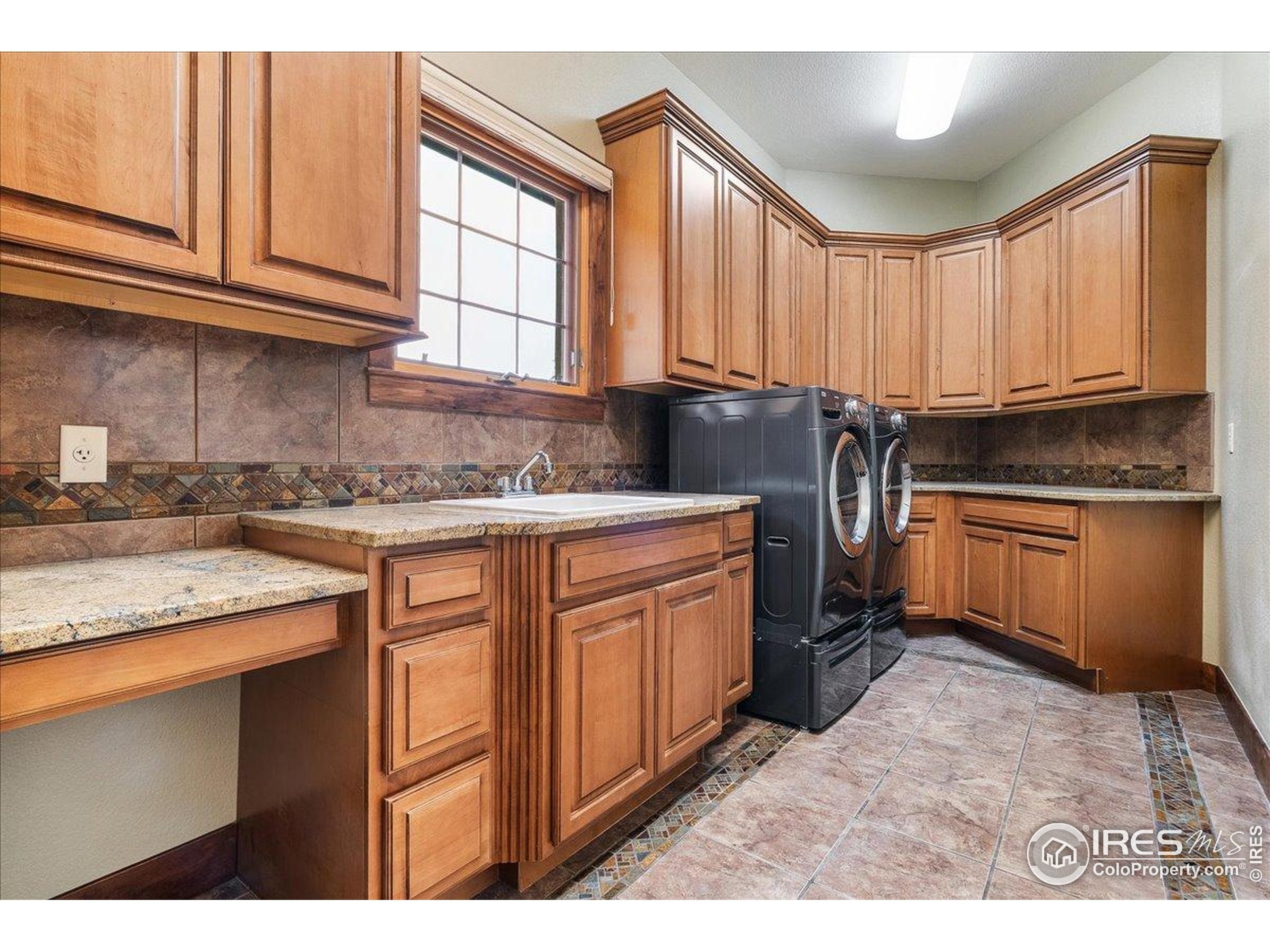 Fort Collins, Colorado, 80524, United States, 5 Bedrooms Bedrooms, ,6 BathroomsBathrooms,Residential,Active,1913972