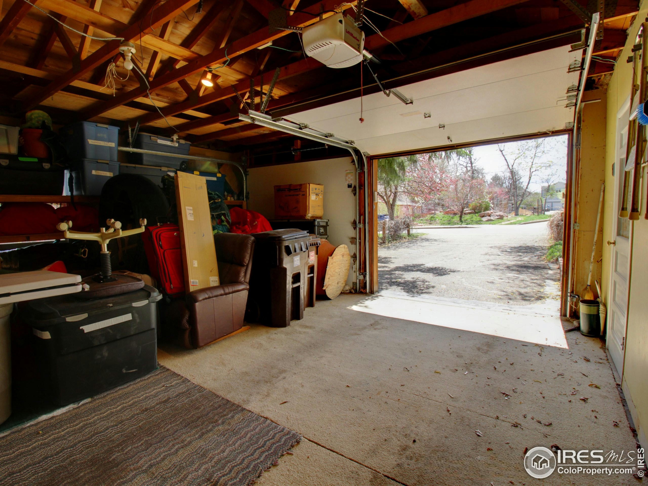 Boulder, Colorado, 80304, United States, ,Residential,Active,1702995