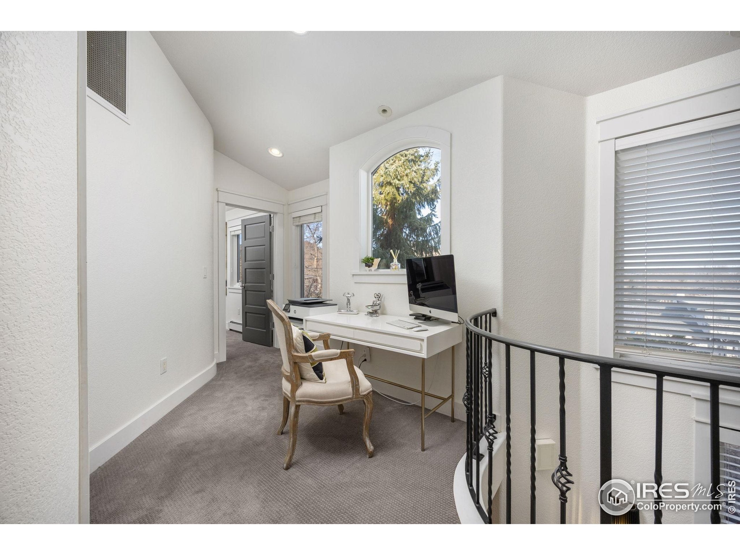 Boulder, Colorado, 80302, United States, 4 Bedrooms Bedrooms, ,4 BathroomsBathrooms,Residential,Active,2011850