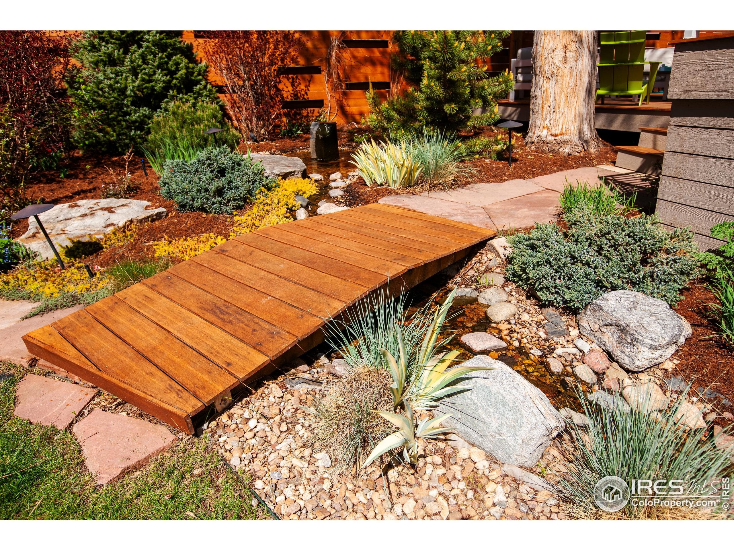 Boulder, Colorado, 80304, United States, 3 Bedrooms Bedrooms, ,3 BathroomsBathrooms,Residential,Active,1997638