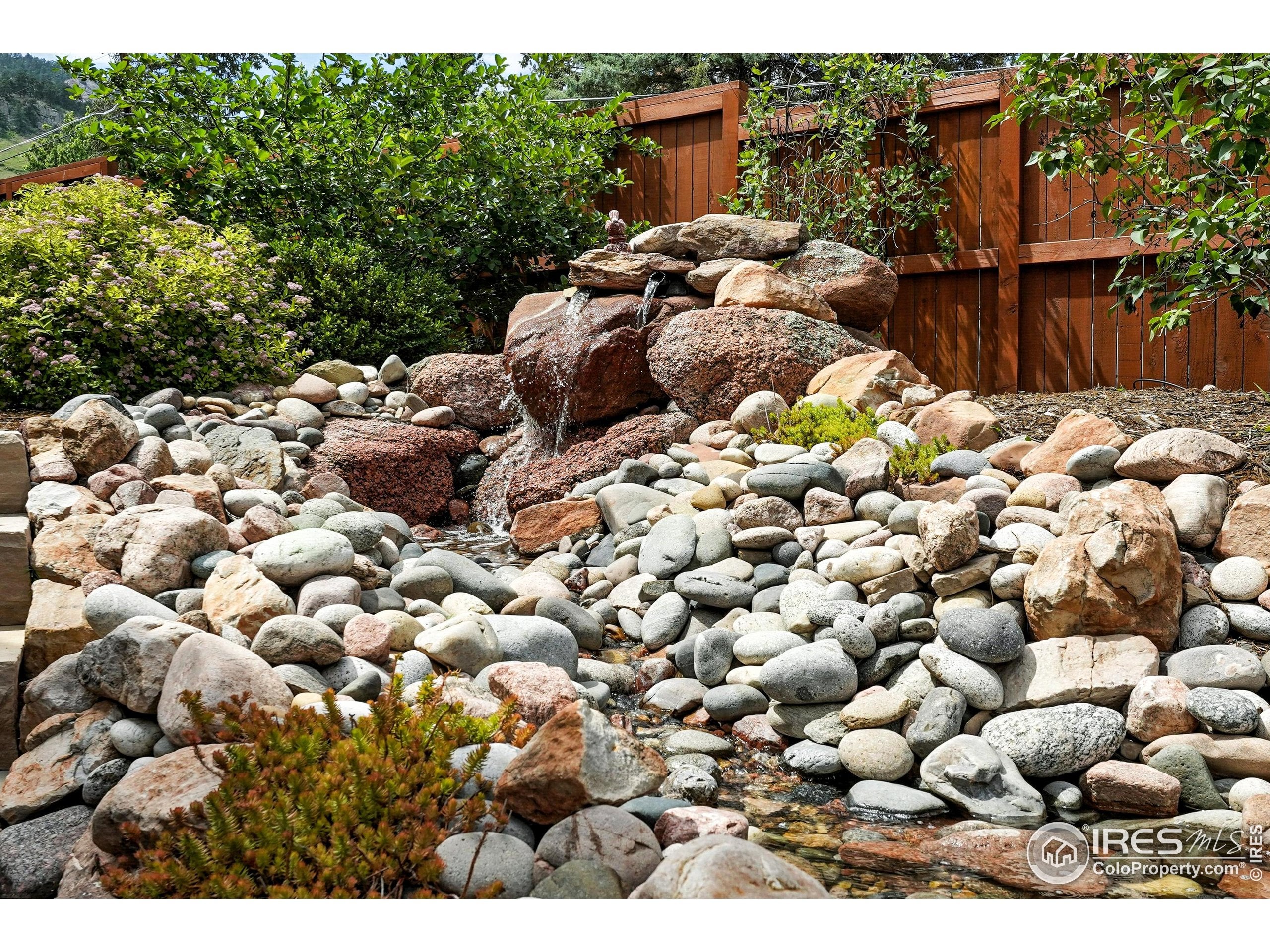 Boulder, Colorado, 80304, United States, 5 Bedrooms Bedrooms, ,4 BathroomsBathrooms,Residential,Active,1997632