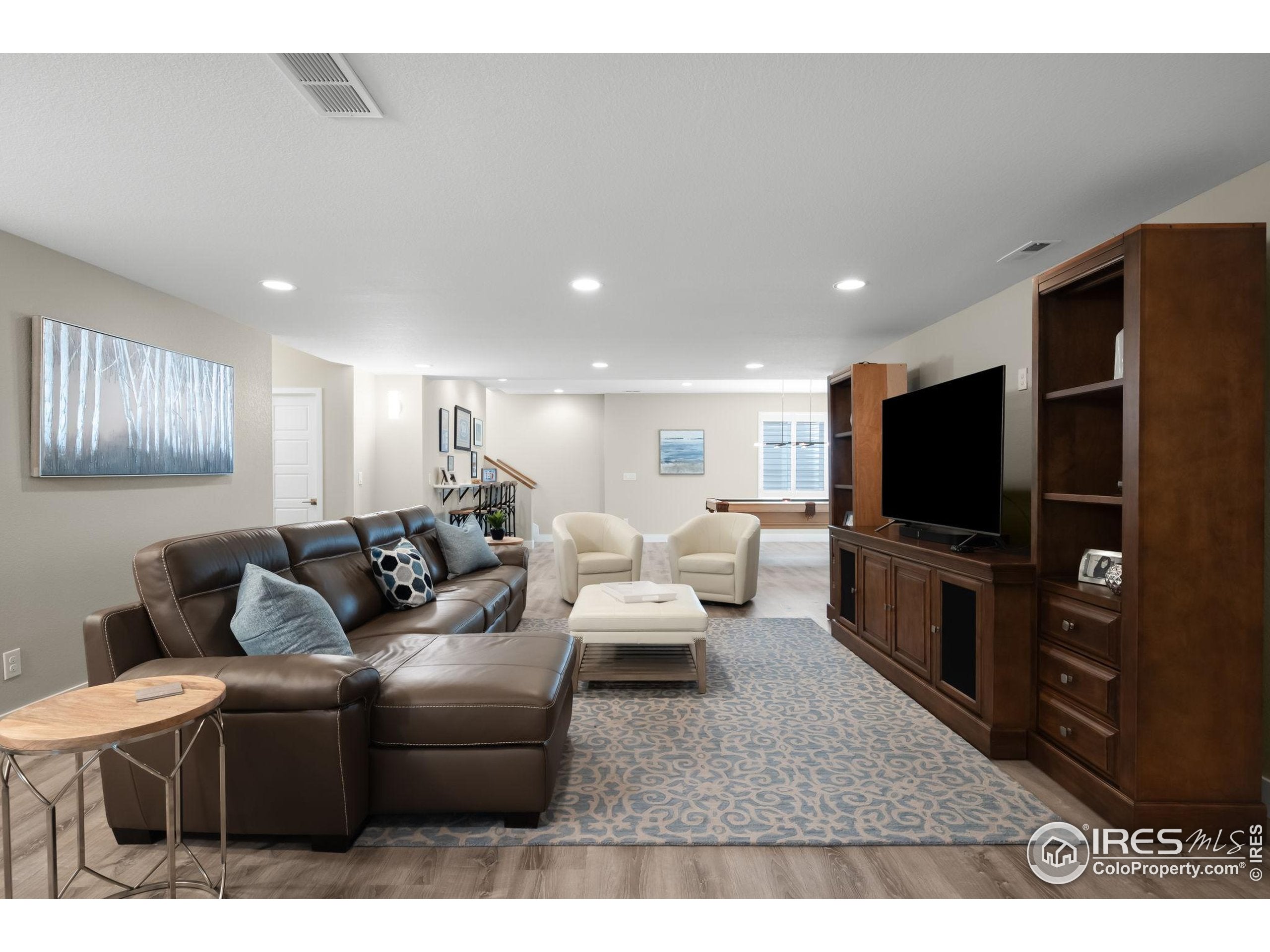 Golden, Colorado, 80403, United States, 5 Bedrooms Bedrooms, ,4 BathroomsBathrooms,Residential,Active,1945502