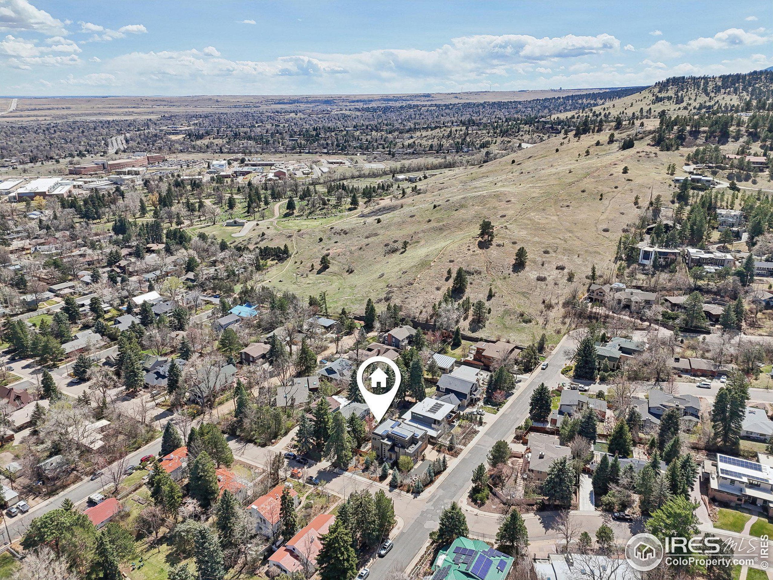 Boulder, Colorado, 80302, United States, 5 Bedrooms Bedrooms, ,6 BathroomsBathrooms,Residential,Active,1997560