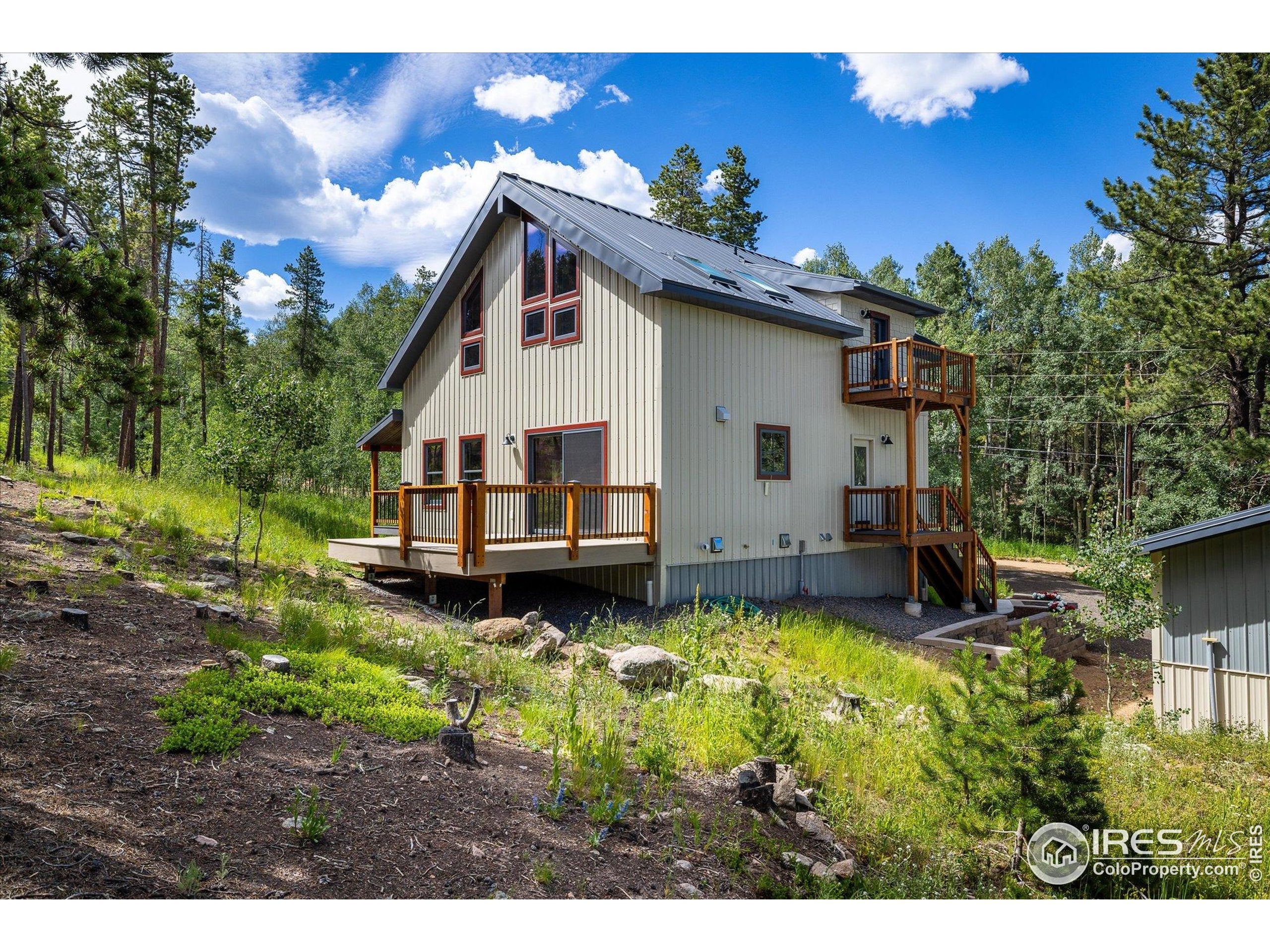 Golden, Colorado, 80403, United States, ,3 BathroomsBathrooms,Residential,Active,1888512