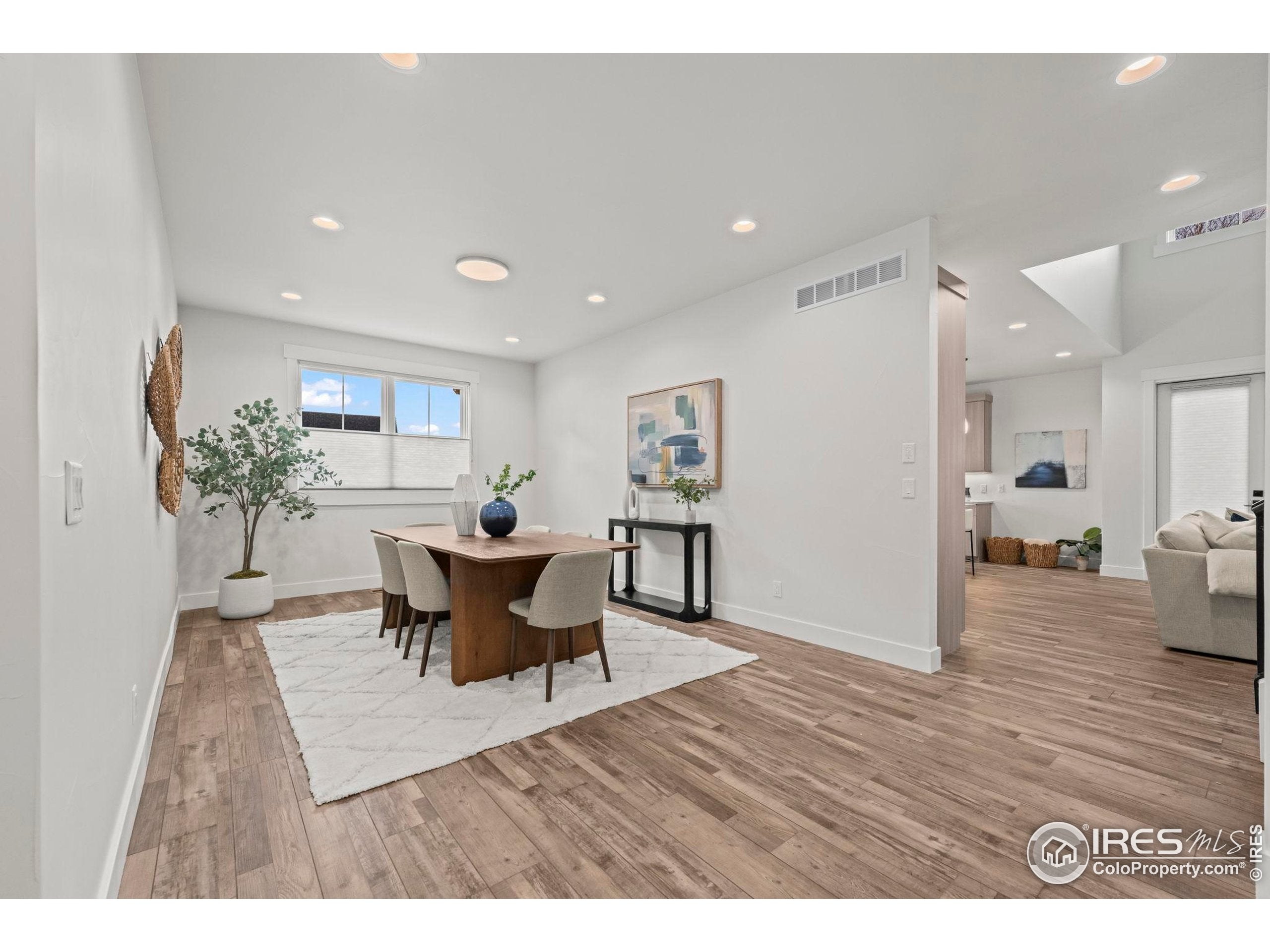 Lafayette, Colorado, 80026, United States, 5 Bedrooms Bedrooms, ,7 BathroomsBathrooms,Residential,Active,2006932