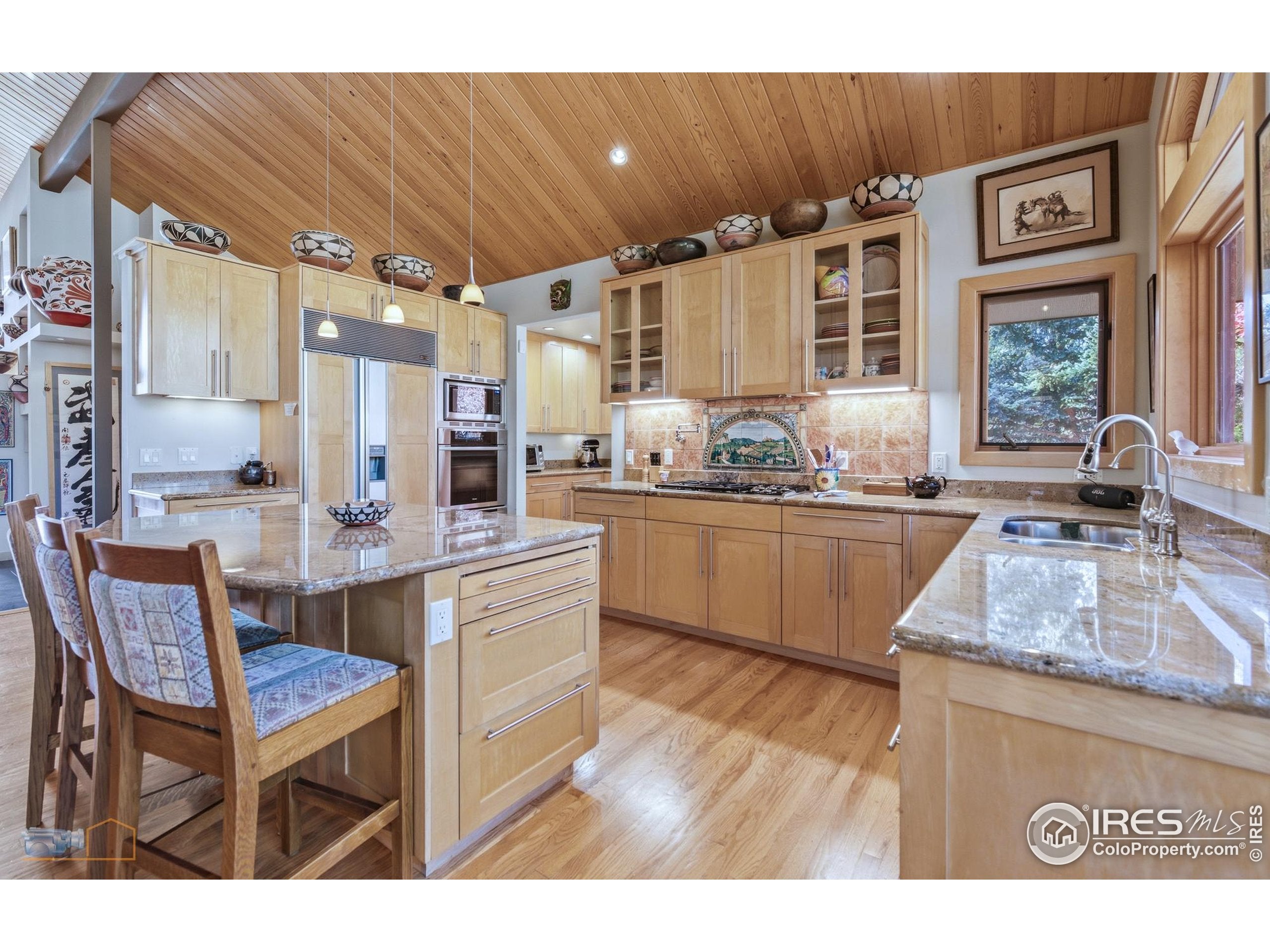 Boulder, Colorado, 80304, United States, 3 Bedrooms Bedrooms, ,4 BathroomsBathrooms,Residential,Active,1997559