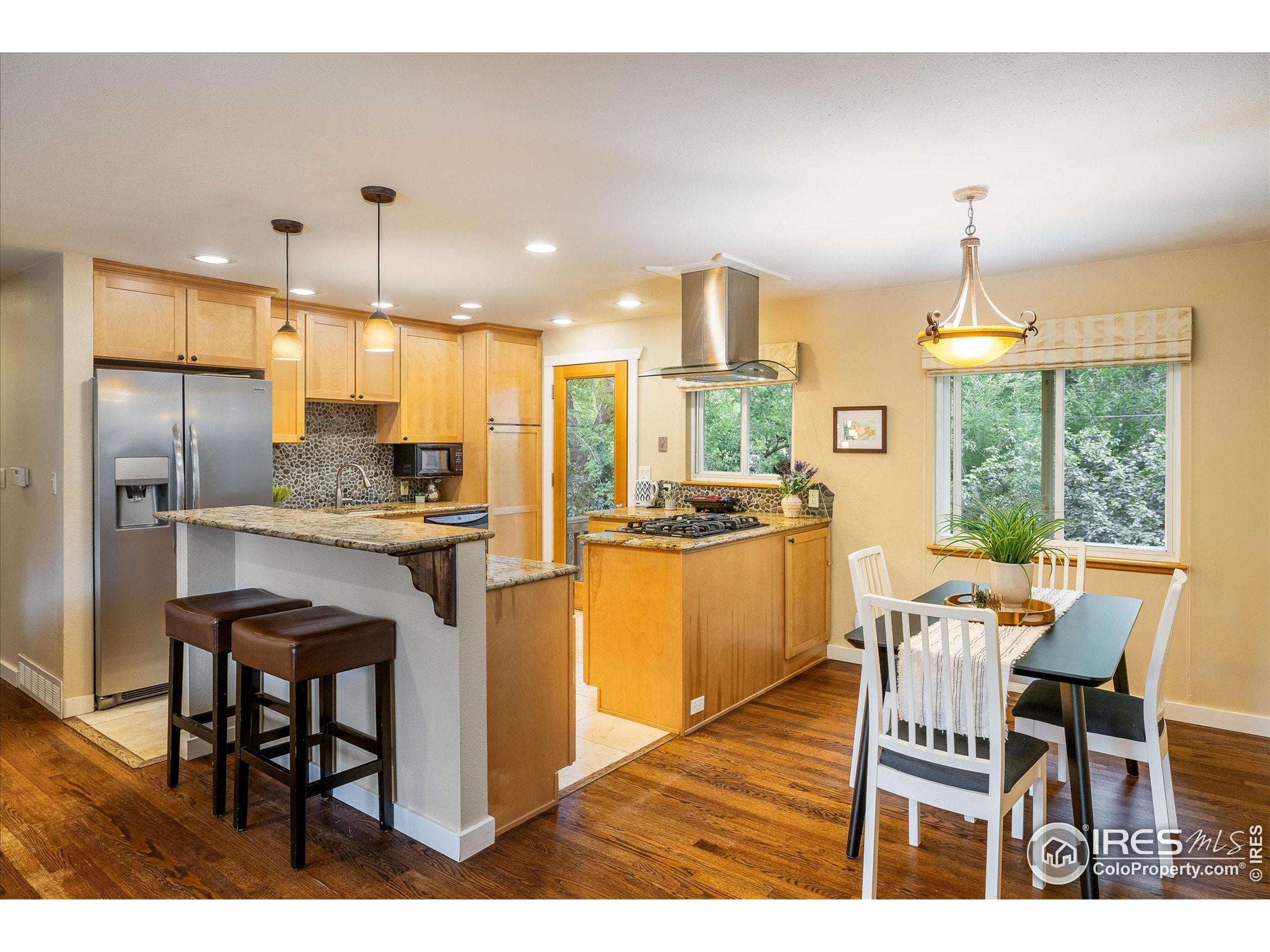 Boulder, Colorado, 80304, United States, 3 Bedrooms Bedrooms, ,2 BathroomsBathrooms,Residential,Active,1943829