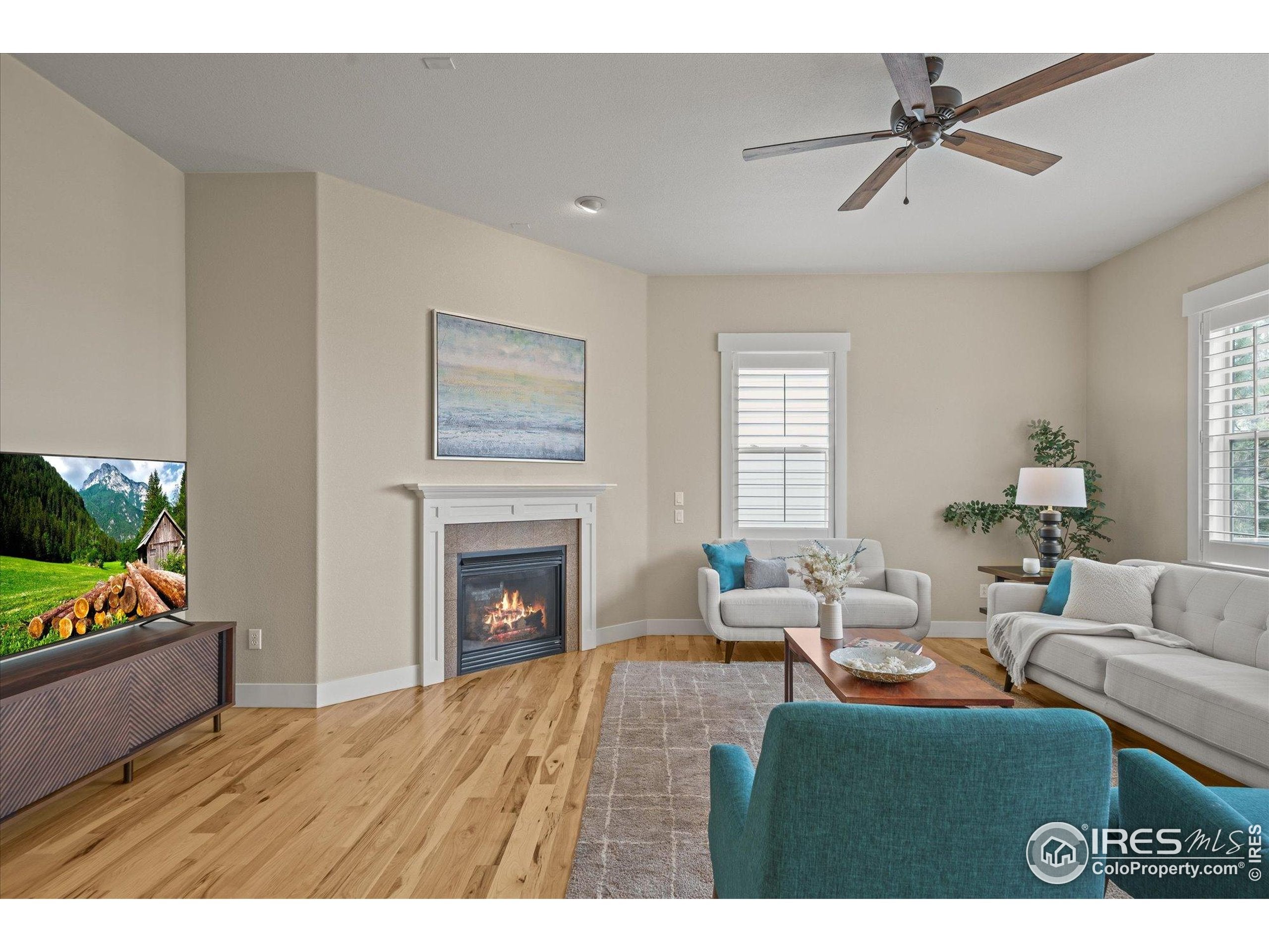 Lafayette, Colorado, 80026, United States, 4 Bedrooms Bedrooms, ,3 BathroomsBathrooms,Residential,Active,1997558