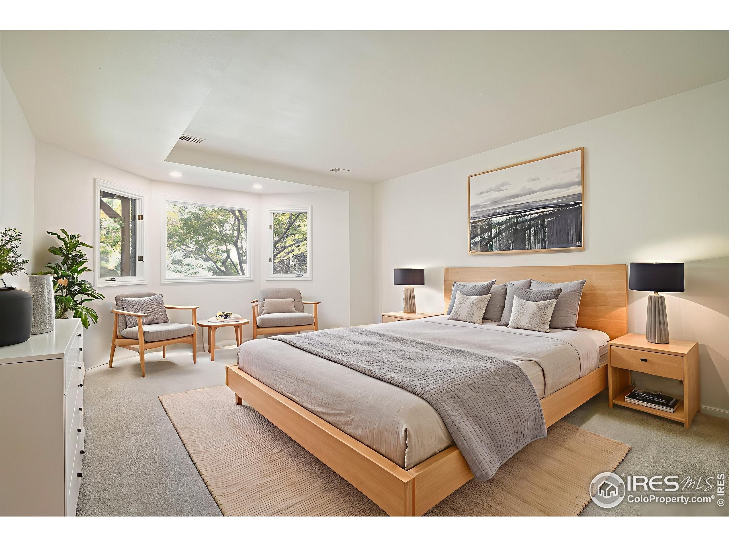 Lafayette, Colorado, 80026, United States, 4 Bedrooms Bedrooms, ,3 BathroomsBathrooms,Residential,Active,1959544