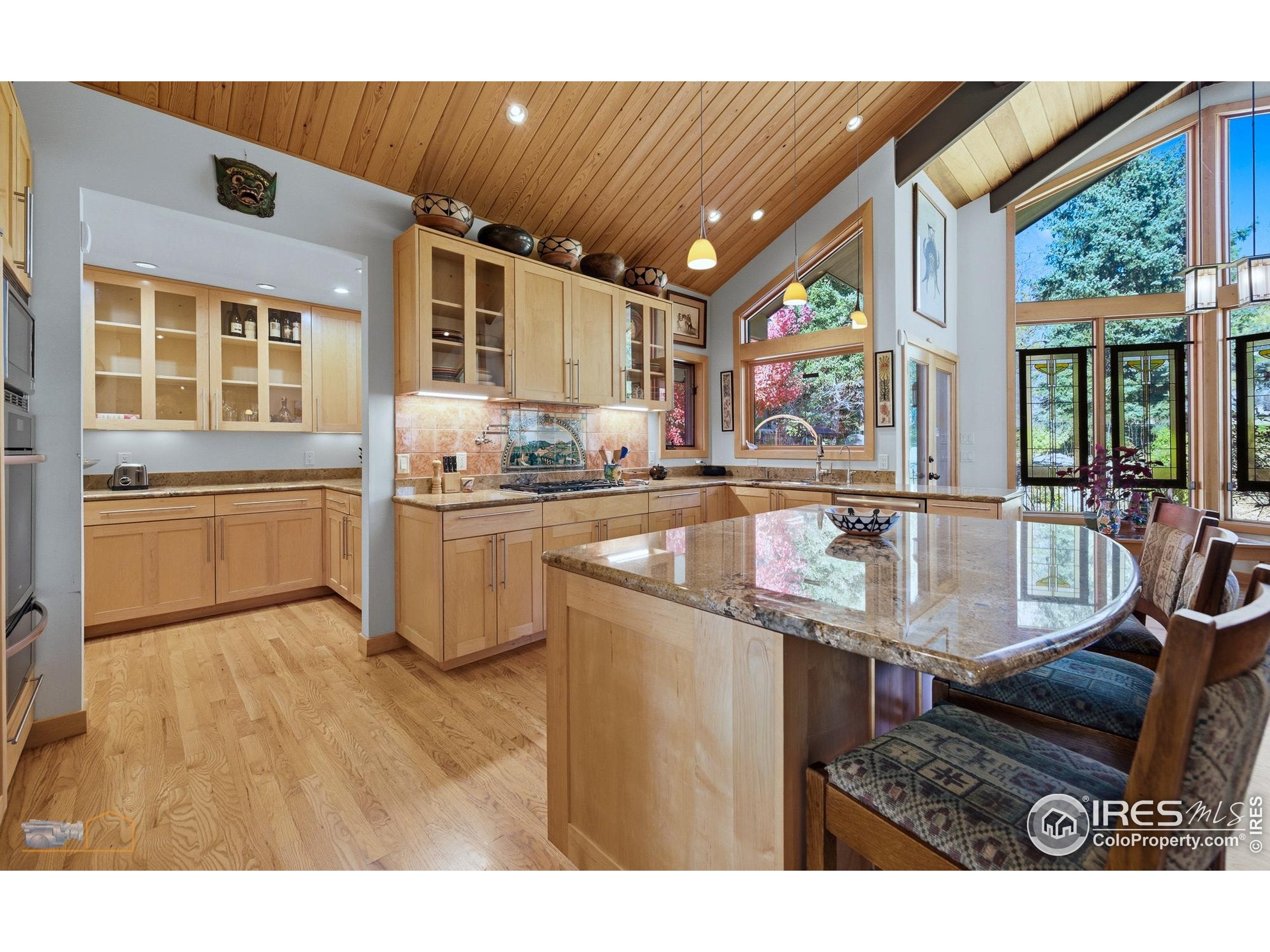 Boulder, Colorado, 80304, United States, 3 Bedrooms Bedrooms, ,4 BathroomsBathrooms,Residential,Active,1997559