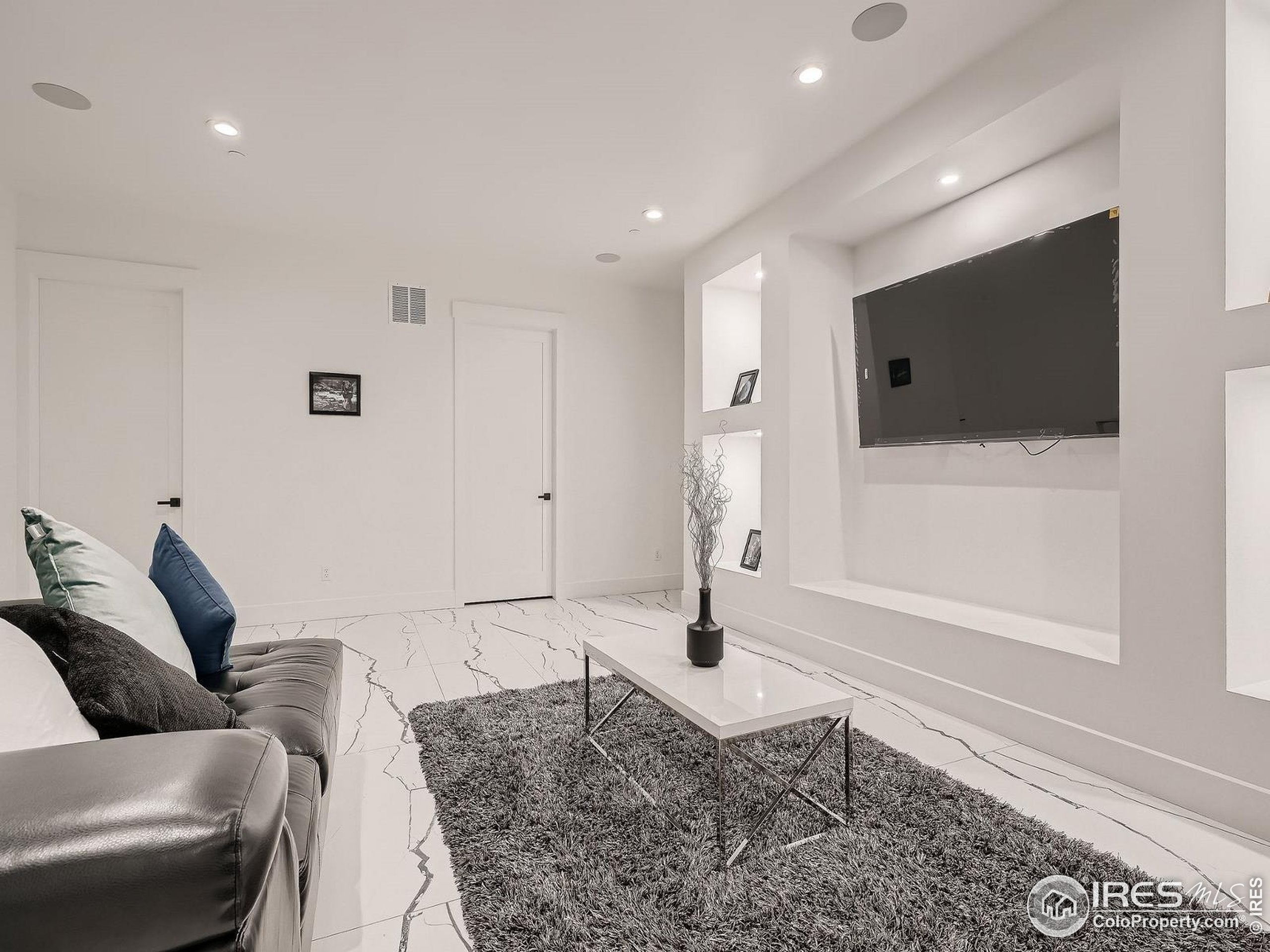 Brighton, Colorado, 80603, United States, 5 Bedrooms Bedrooms, ,5 BathroomsBathrooms,Residential,Active,1884982