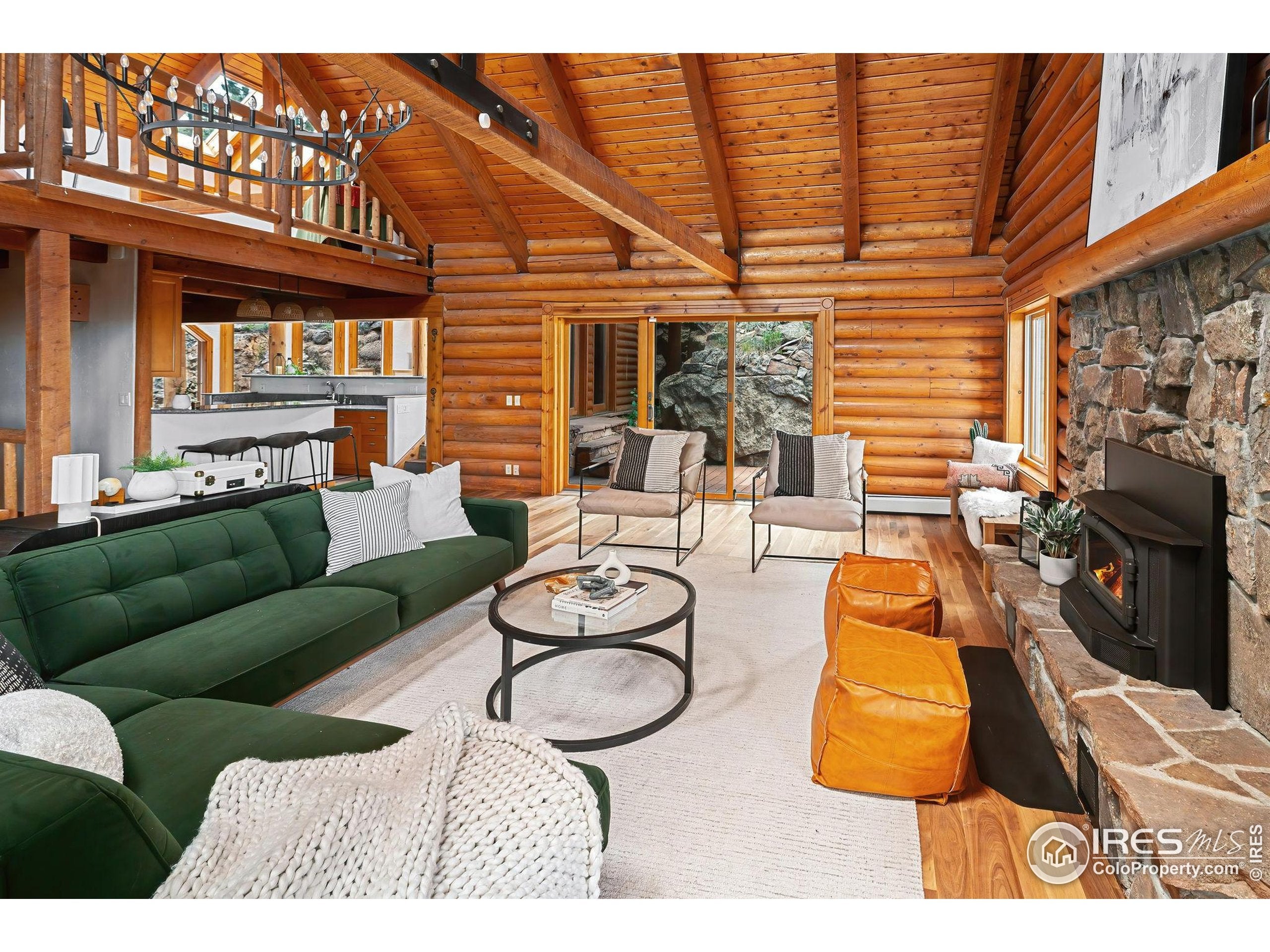 Boulder, Colorado, 80302, United States, 4 Bedrooms Bedrooms, ,4 BathroomsBathrooms,Residential,Active,1997631