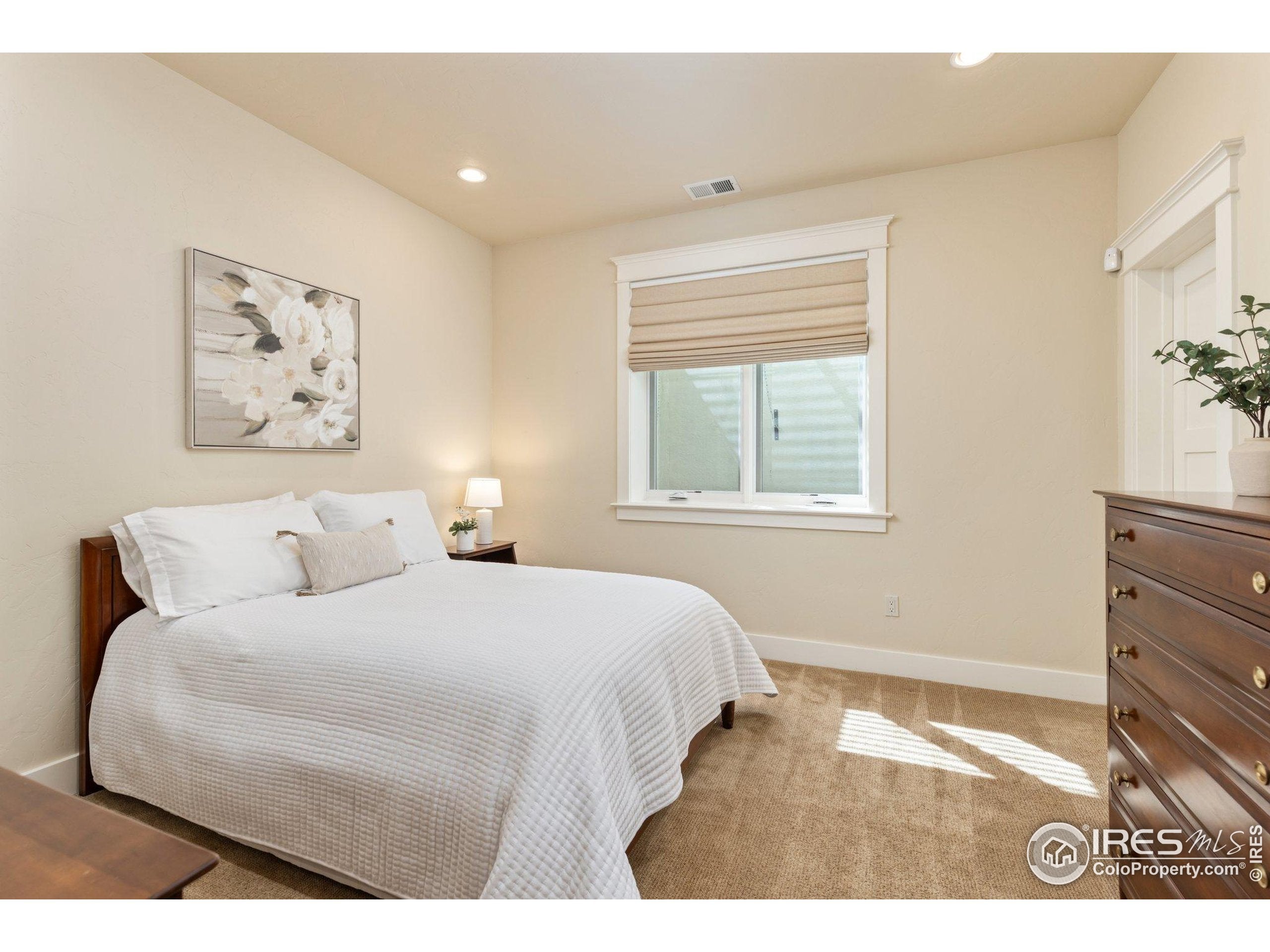 Louisville, Colorado, 80027, United States, 4 Bedrooms Bedrooms, ,5 BathroomsBathrooms,Residential,Active,1764452