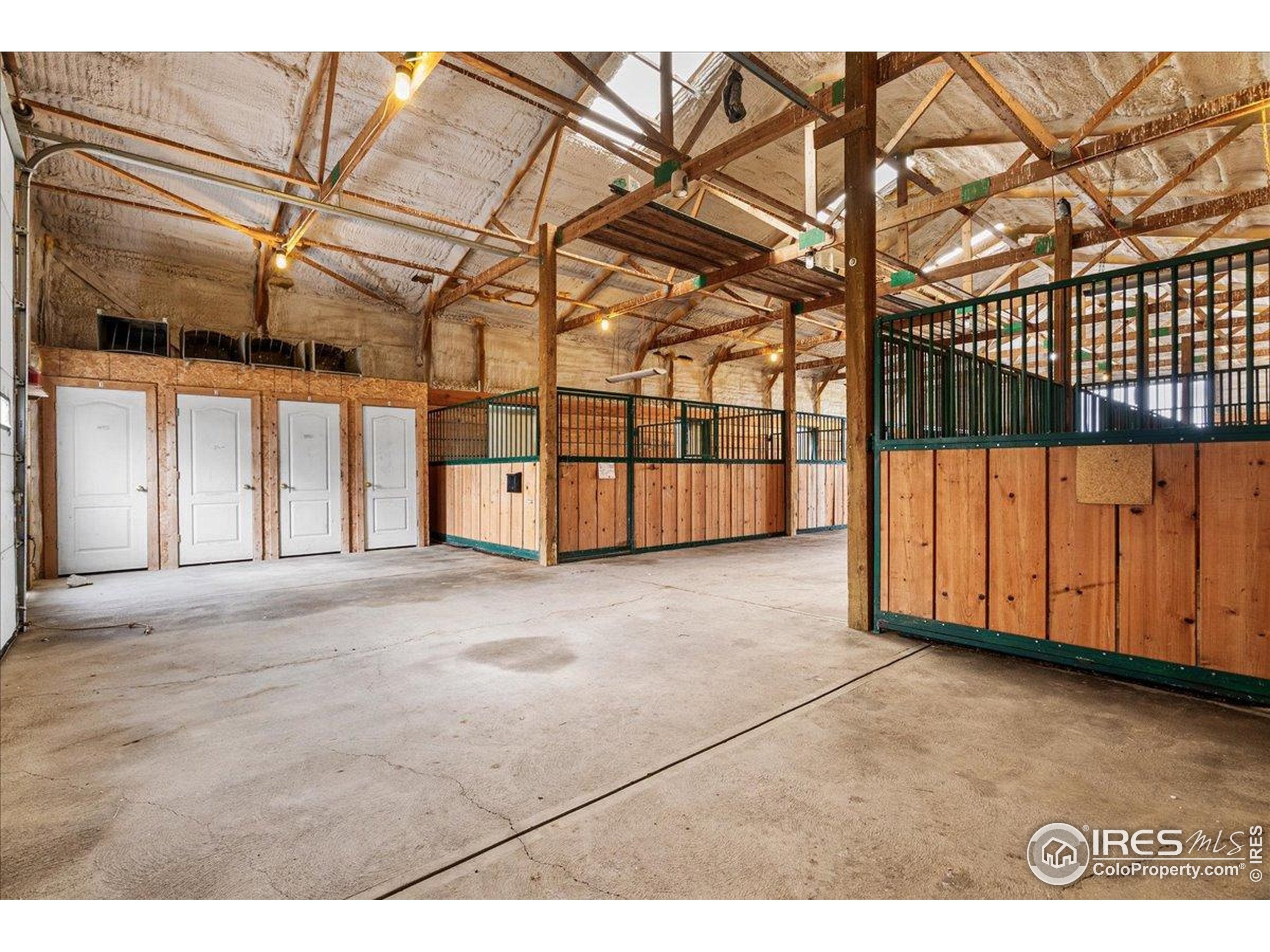 Loveland, Colorado, 80538, United States, 7 Bedrooms Bedrooms, ,5 BathroomsBathrooms,Residential,Active,1952273