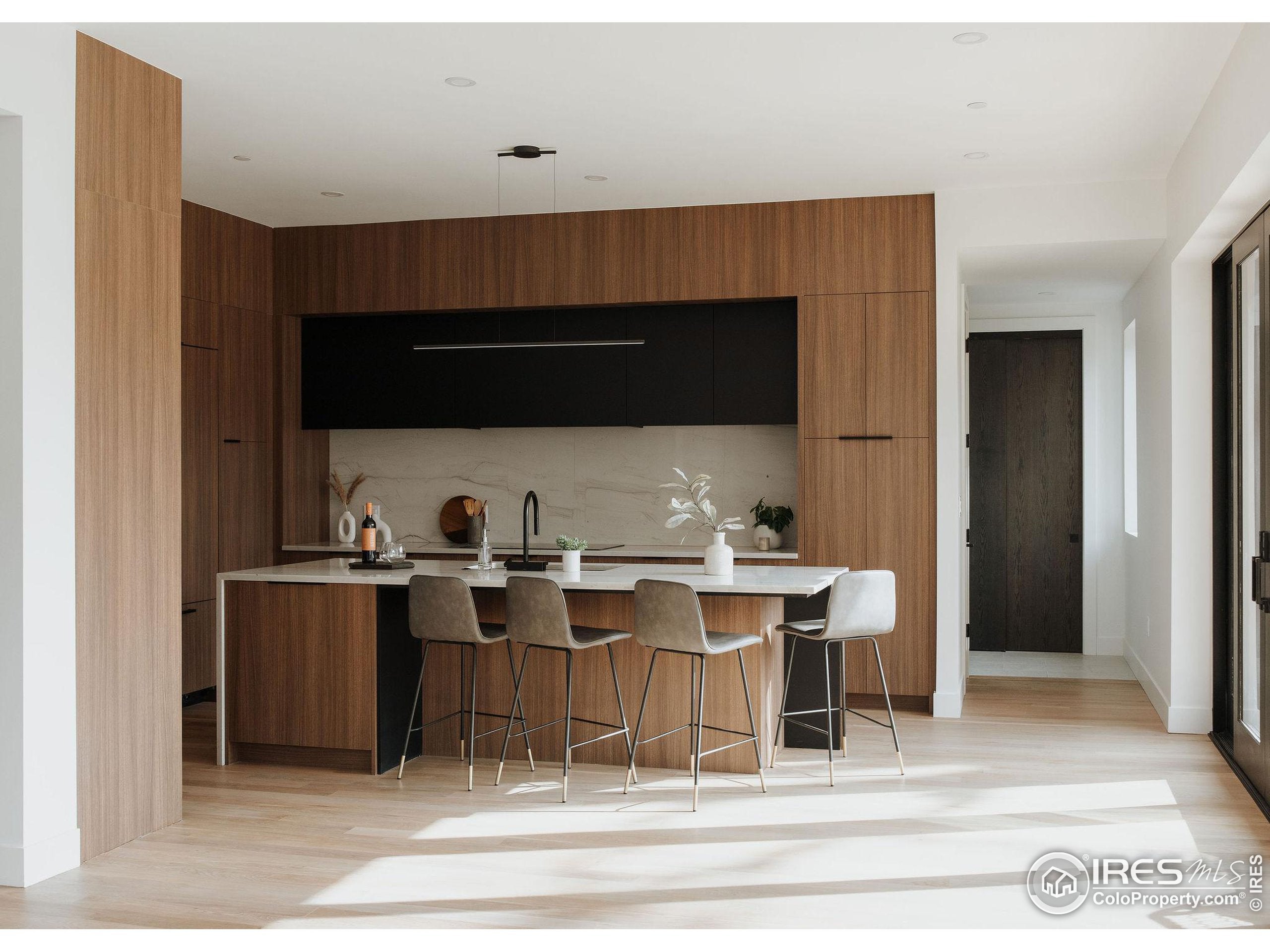 Boulder, Colorado, 80304, United States, 4 Bedrooms Bedrooms, ,4 BathroomsBathrooms,Residential,Active,1997579