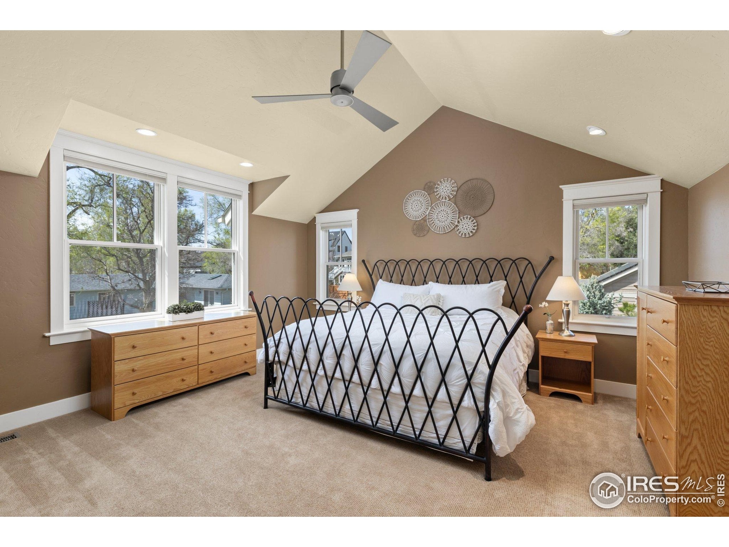Louisville, Colorado, 80027, United States, 4 Bedrooms Bedrooms, ,5 BathroomsBathrooms,Residential,Active,1764452