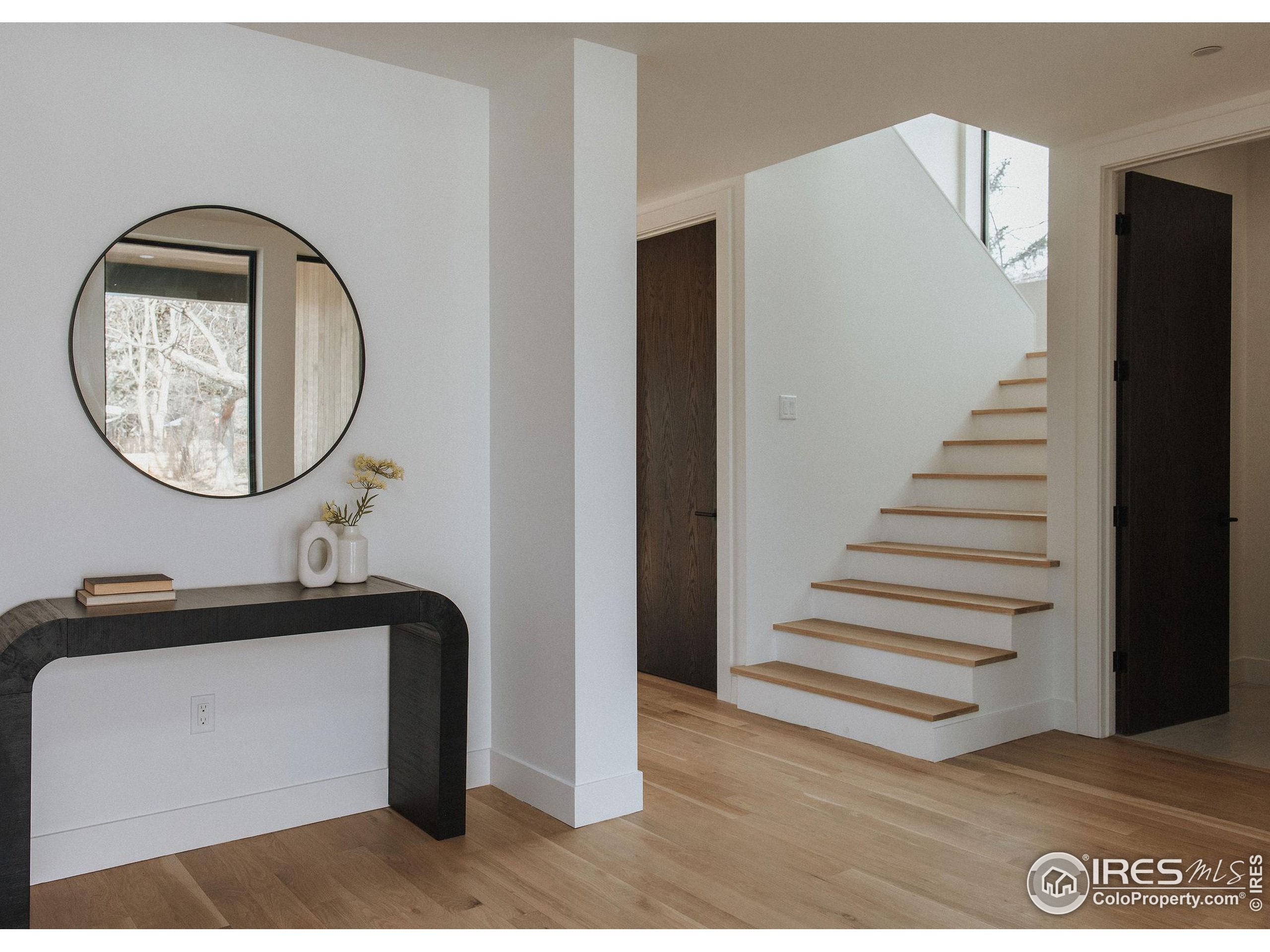 Boulder, Colorado, 80304, United States, 4 Bedrooms Bedrooms, ,4 BathroomsBathrooms,Residential,Active,1997579