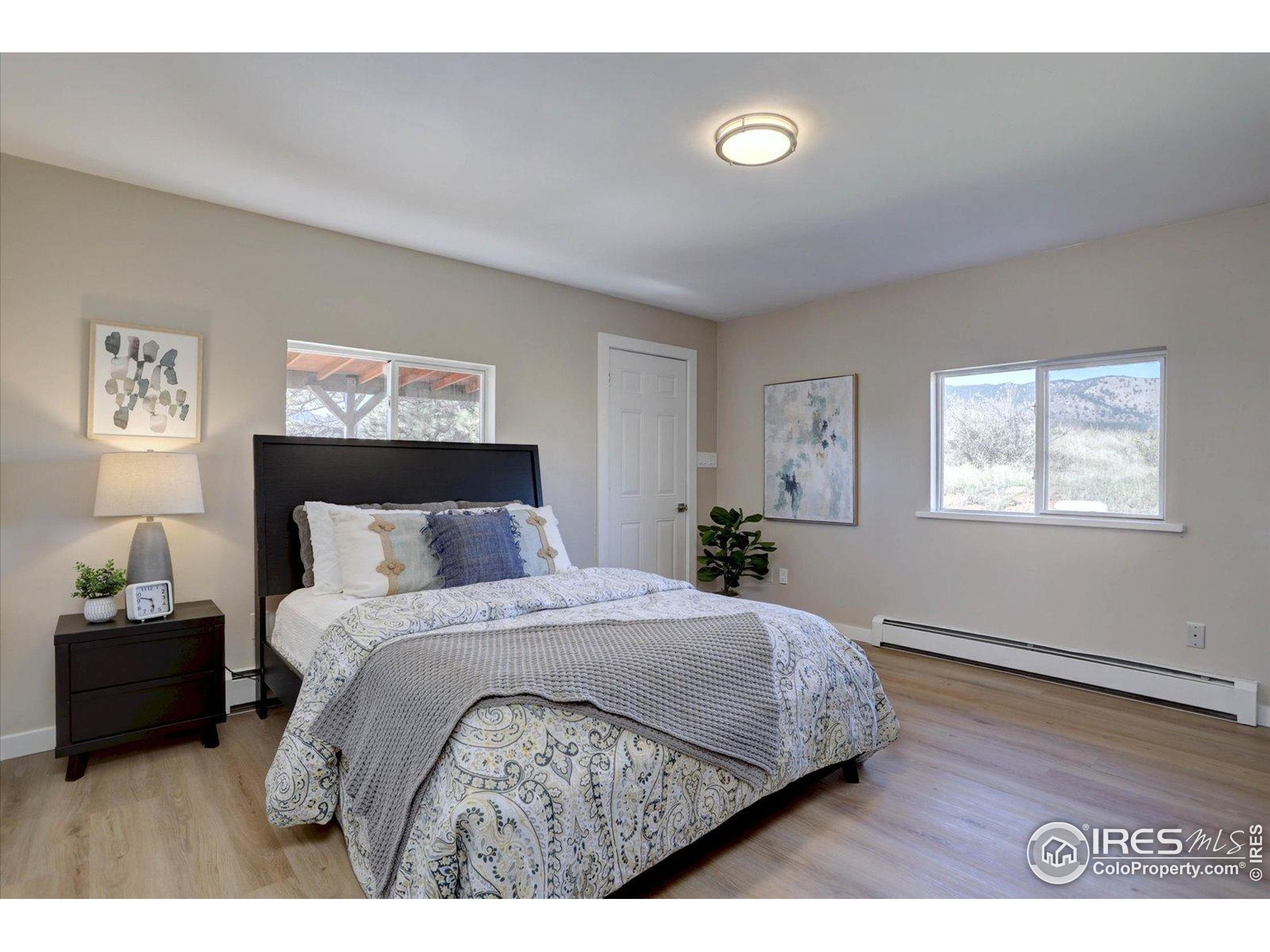 Lyons, Colorado, 80540, United States, 3 Bedrooms Bedrooms, ,2 BathroomsBathrooms,Residential,Active,1969834