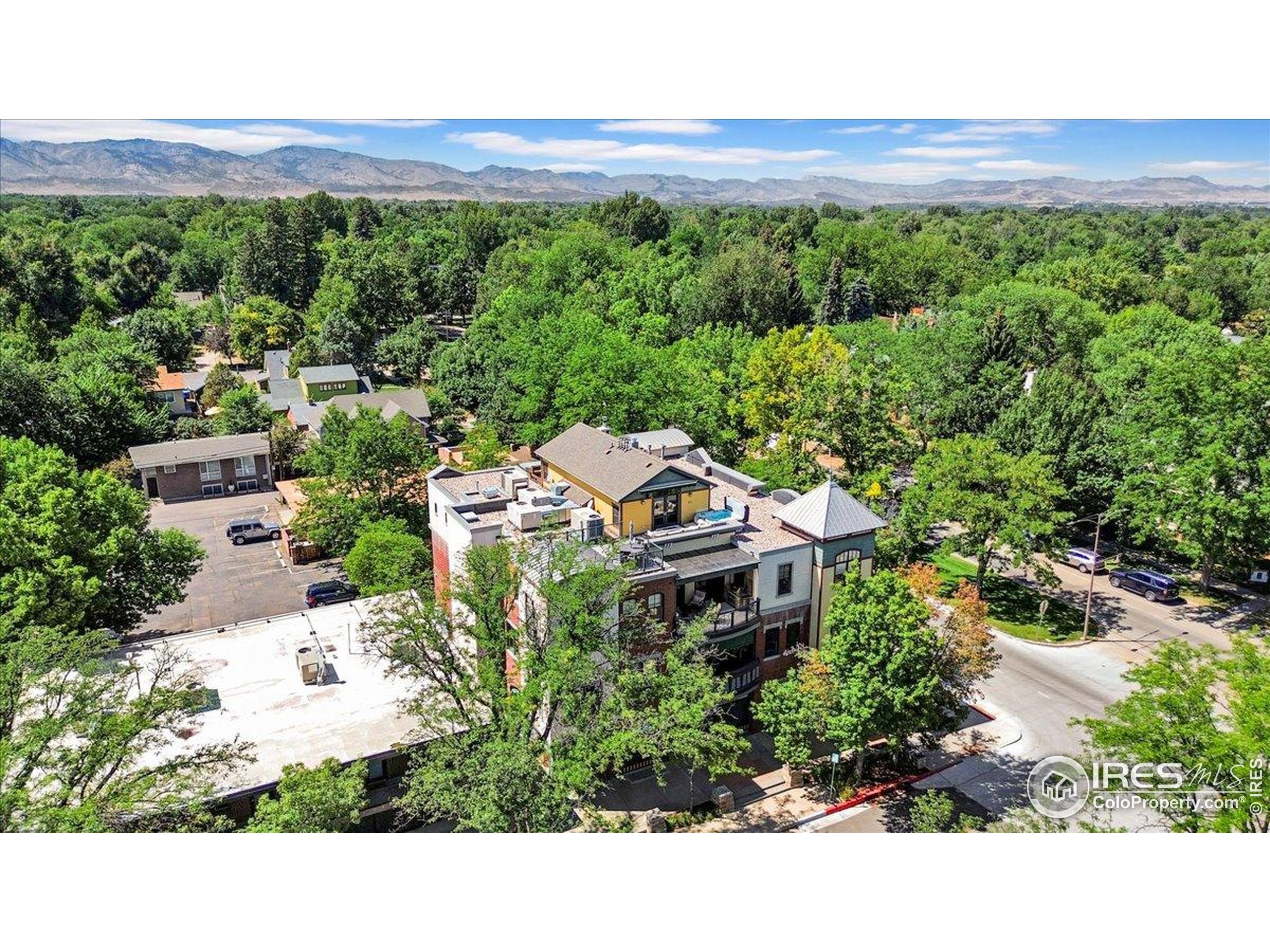 Fort Collins, Colorado, 80521, United States, 2 Bedrooms Bedrooms, ,3 BathroomsBathrooms,Residential,Active,1951800