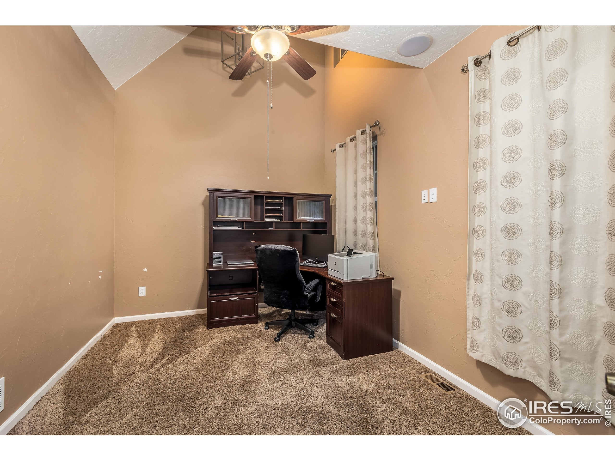 La Salle, Colorado, 80645, United States, 6 Bedrooms Bedrooms, ,4 BathroomsBathrooms,Residential,Active,1953283