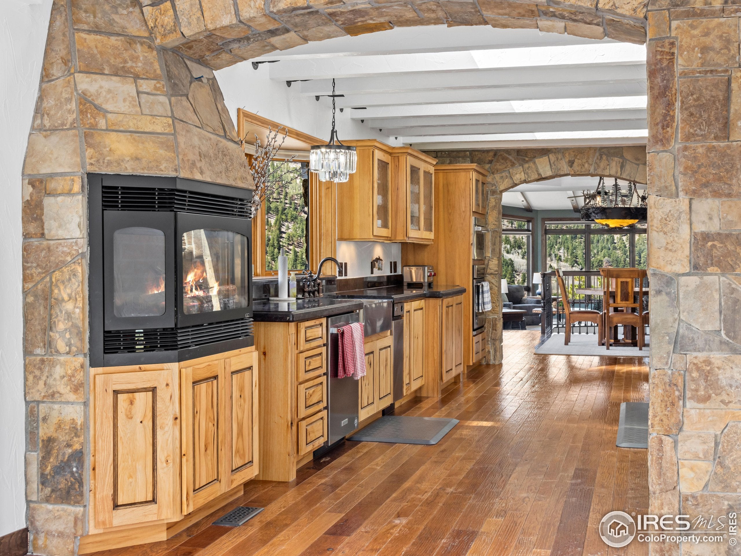 Estes Park, Colorado, 80517, United States, 5 Bedrooms Bedrooms, ,4 BathroomsBathrooms,Residential,Active,1787134