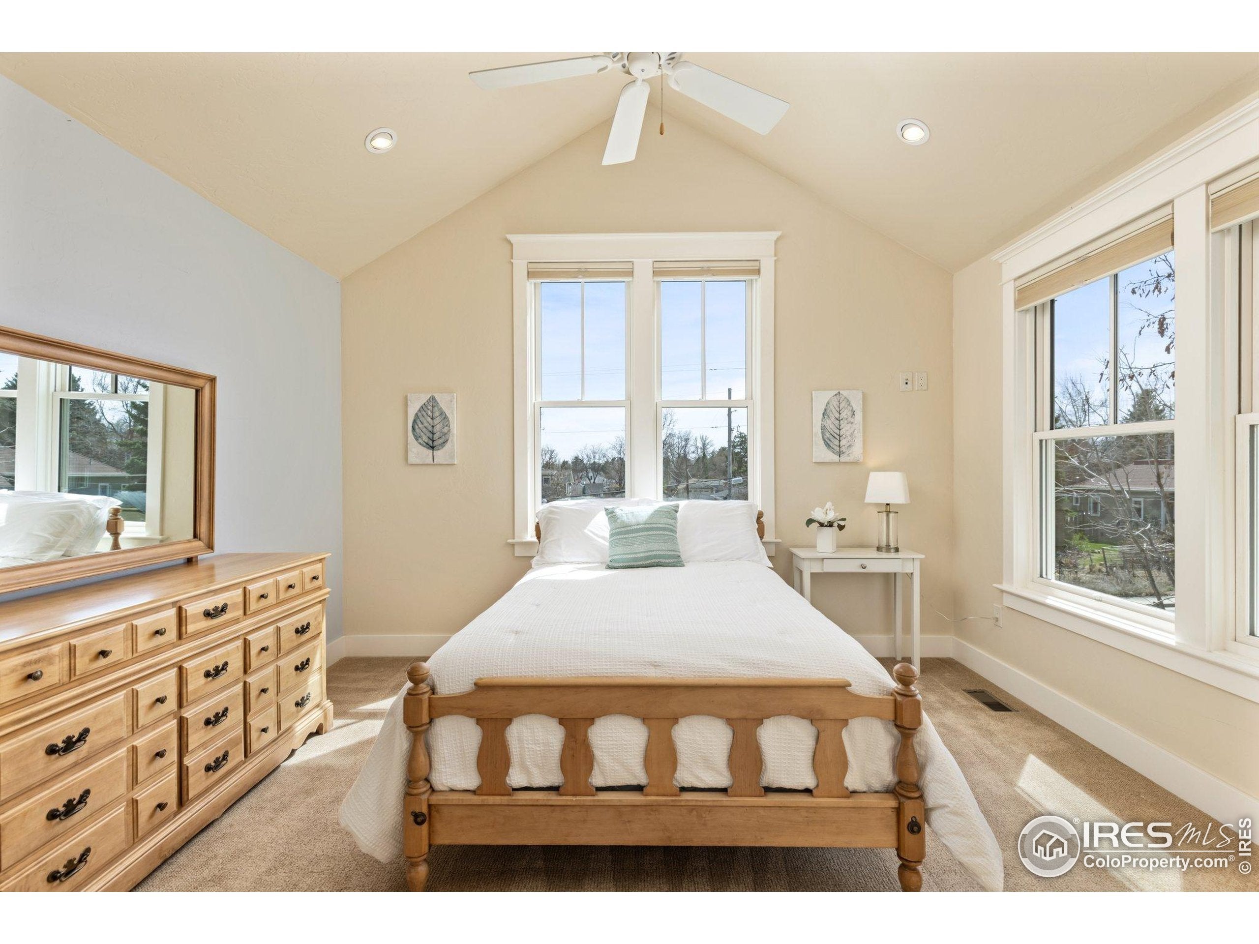 Louisville, Colorado, 80027, United States, 4 Bedrooms Bedrooms, ,5 BathroomsBathrooms,Residential,Active,1764452