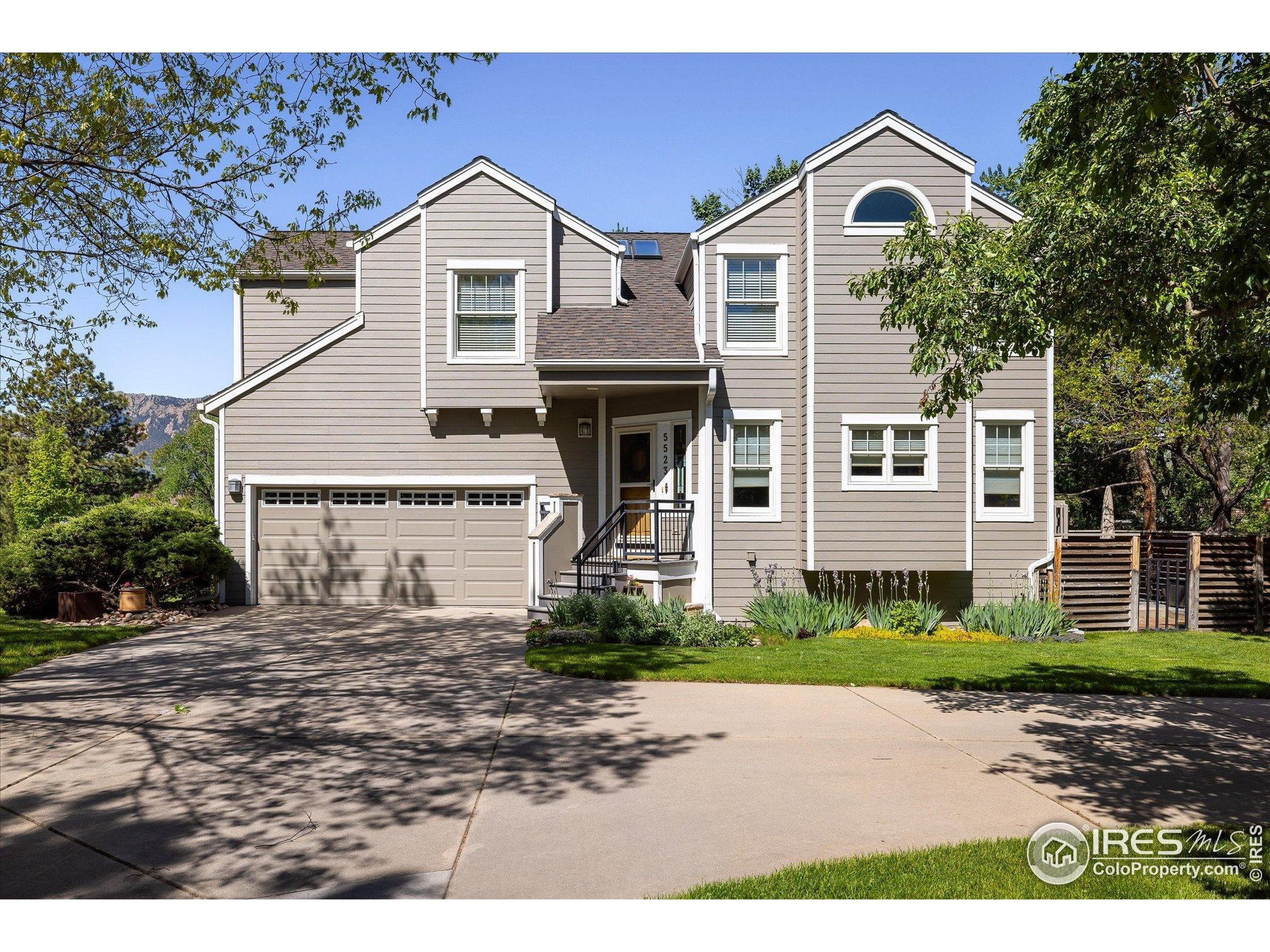 Boulder, Colorado, 80303, United States, 3 Bedrooms Bedrooms, ,4 BathroomsBathrooms,Residential,Active,1820373