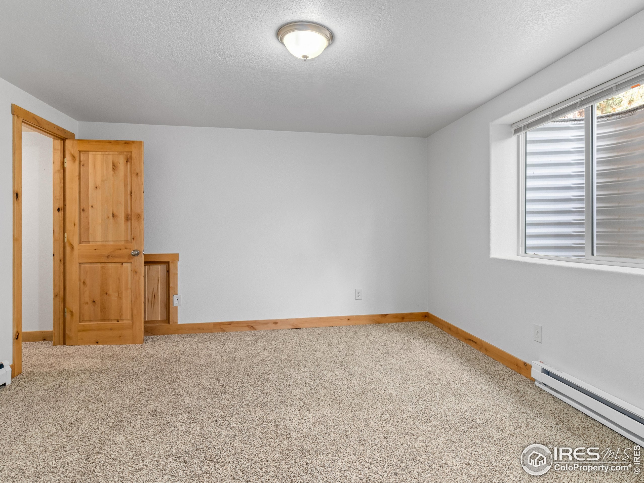 Estes Park, Colorado, 80517, United States, 5 Bedrooms Bedrooms, ,4 BathroomsBathrooms,Residential,Contingent,1824567