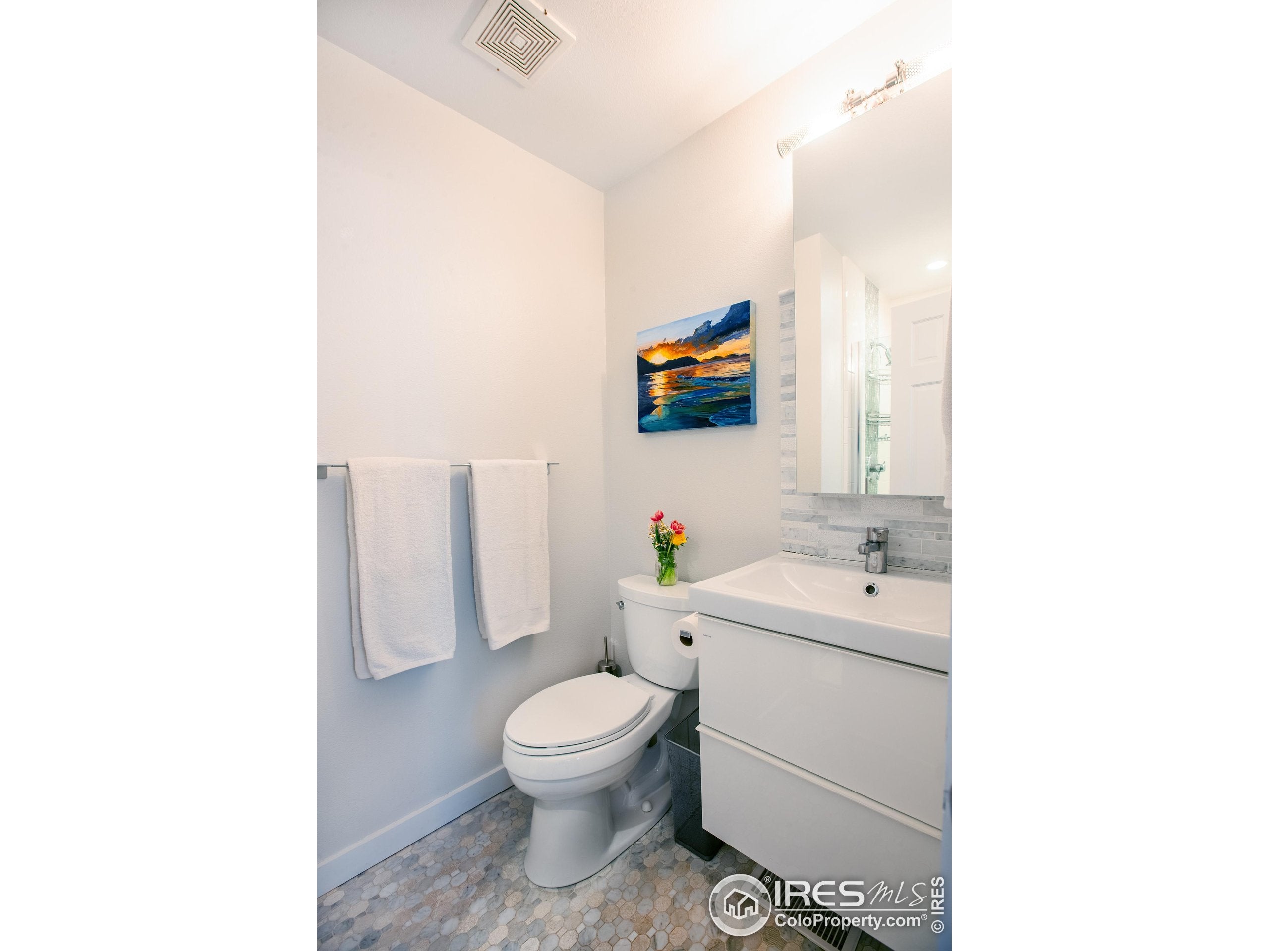 Boulder, Colorado, 80304, United States, 3 Bedrooms Bedrooms, ,3 BathroomsBathrooms,Residential,Active,1997638