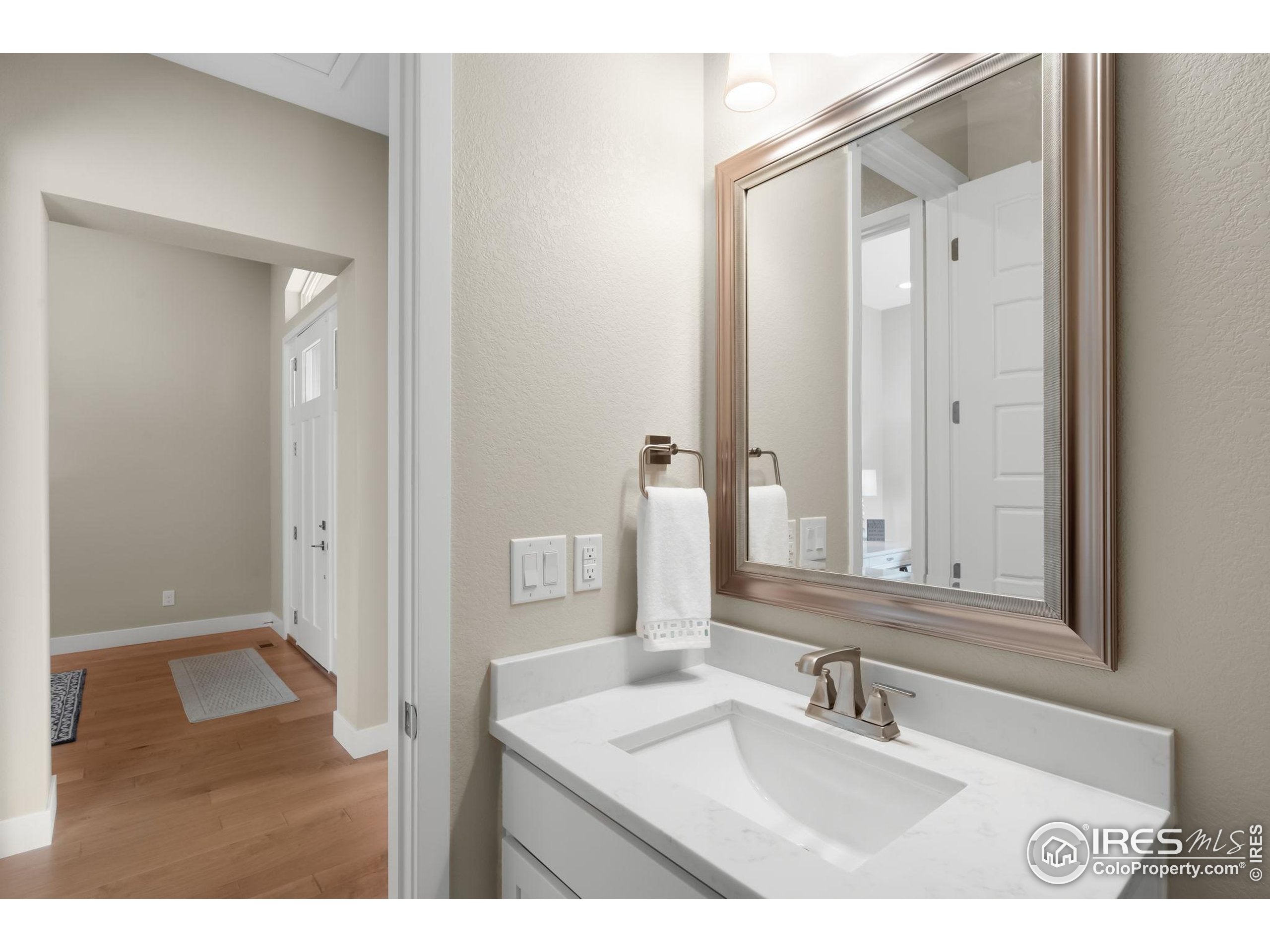 Golden, Colorado, 80403, United States, 5 Bedrooms Bedrooms, ,4 BathroomsBathrooms,Residential,Active,1945502