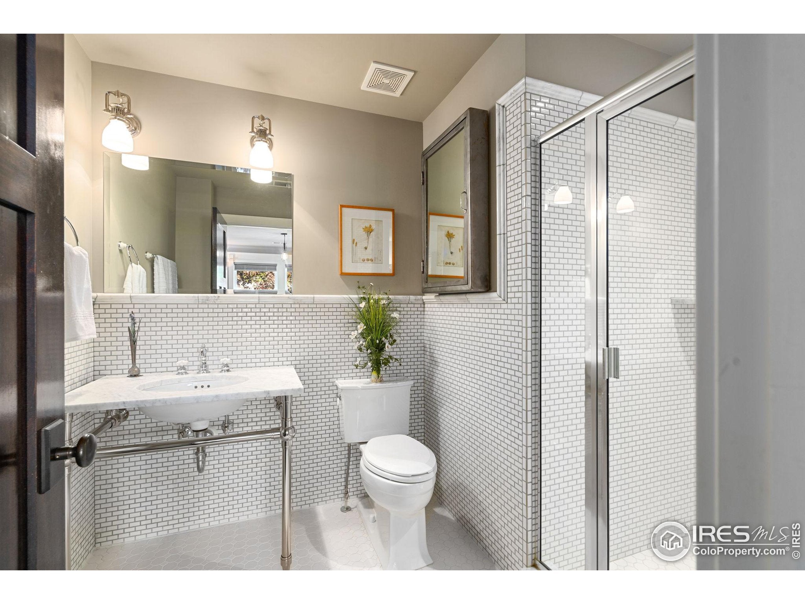 Fort Collins, Colorado, 80521, United States, 3 Bedrooms Bedrooms, ,5 BathroomsBathrooms,Residential,Active,1821975