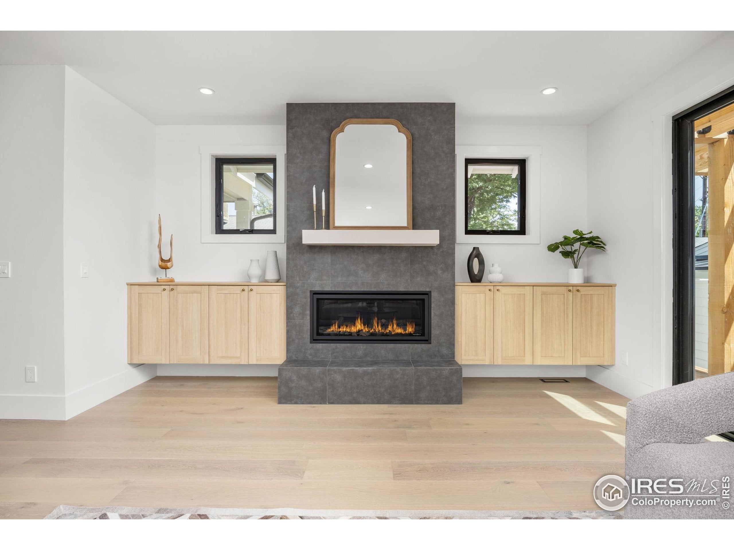 Louisville, Colorado, 80027, United States, 6 Bedrooms Bedrooms, ,4 BathroomsBathrooms,Residential,Active,1903214