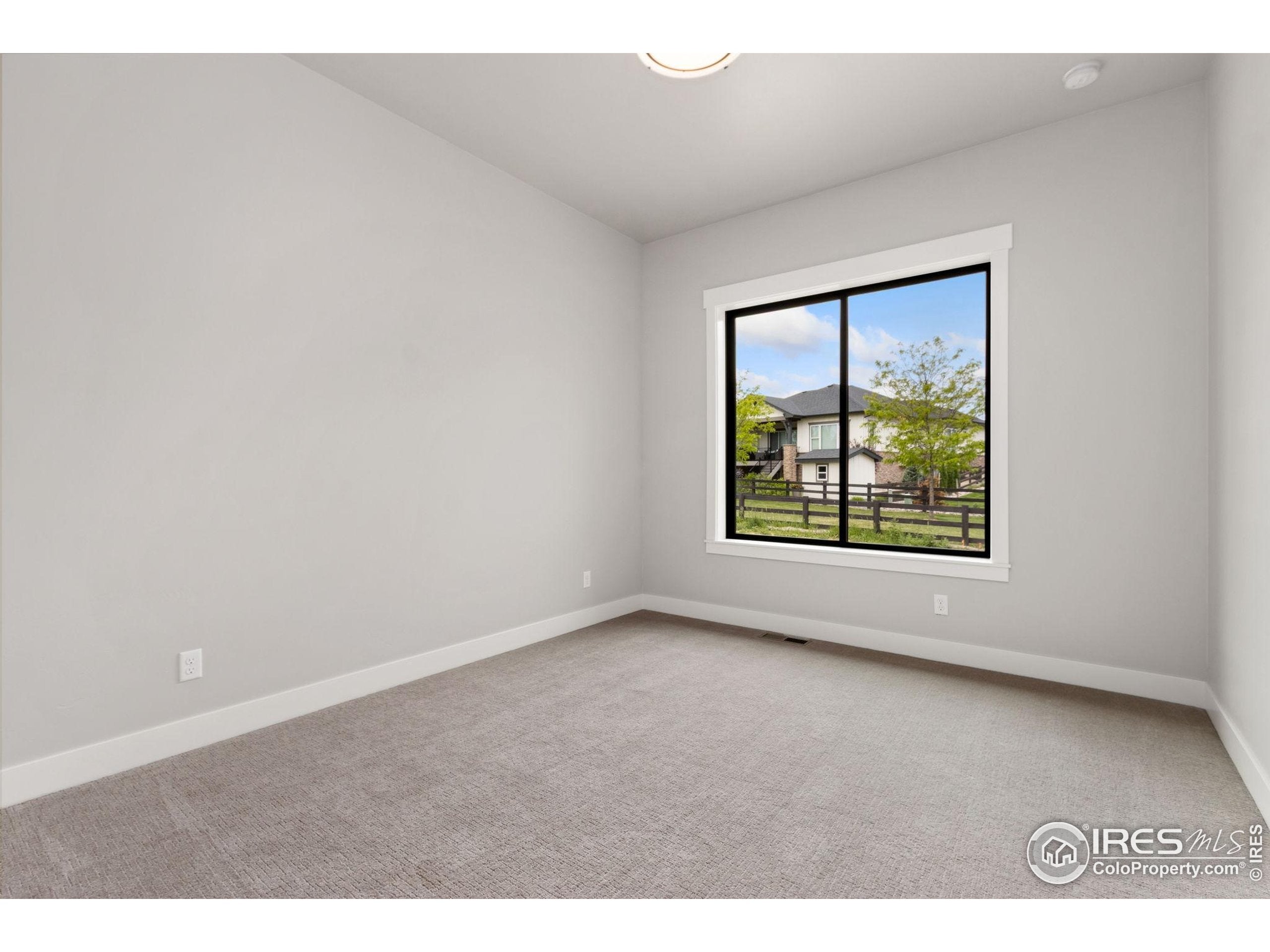 Windsor, Colorado, 80550, United States, ,6 BathroomsBathrooms,Residential,Active,1828956