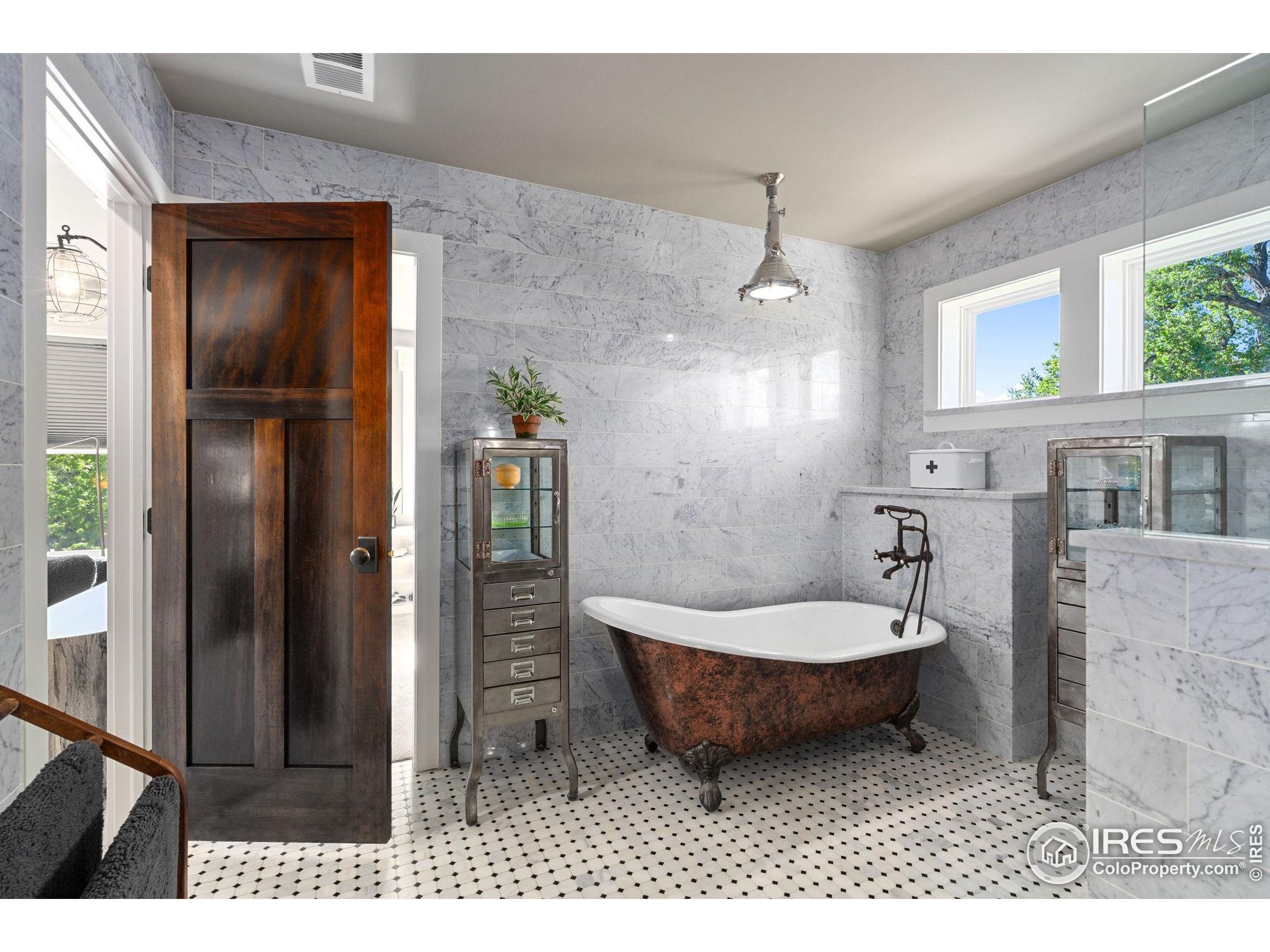 Fort Collins, Colorado, 80521, United States, 3 Bedrooms Bedrooms, ,5 BathroomsBathrooms,Residential,Active,1821975