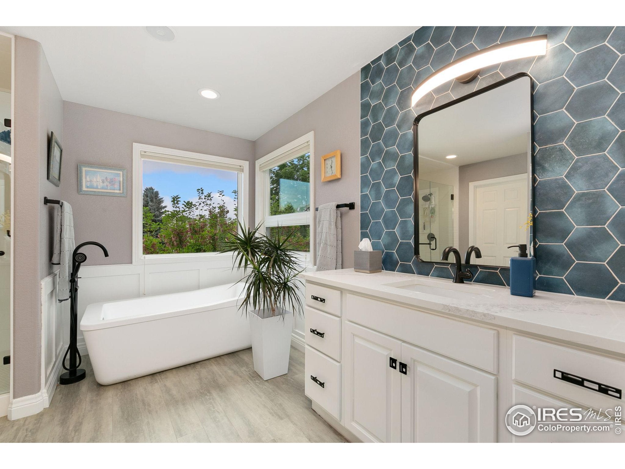 Fort Collins, Colorado, 80525, United States, 5 Bedrooms Bedrooms, ,5 BathroomsBathrooms,Residential,Active,1927669